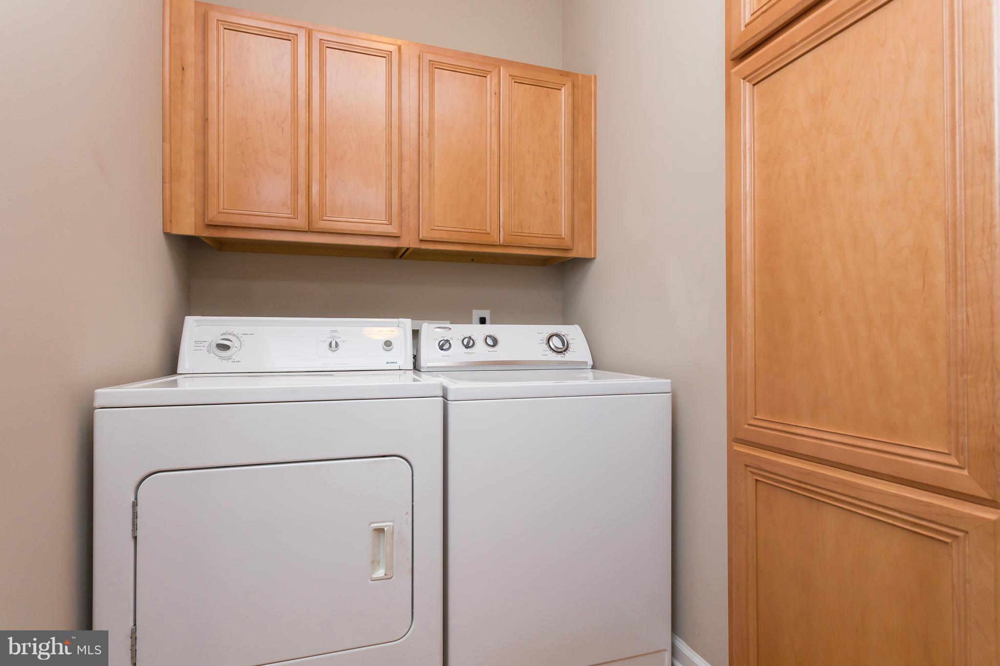 HUNTINGTON HILLS - Residential