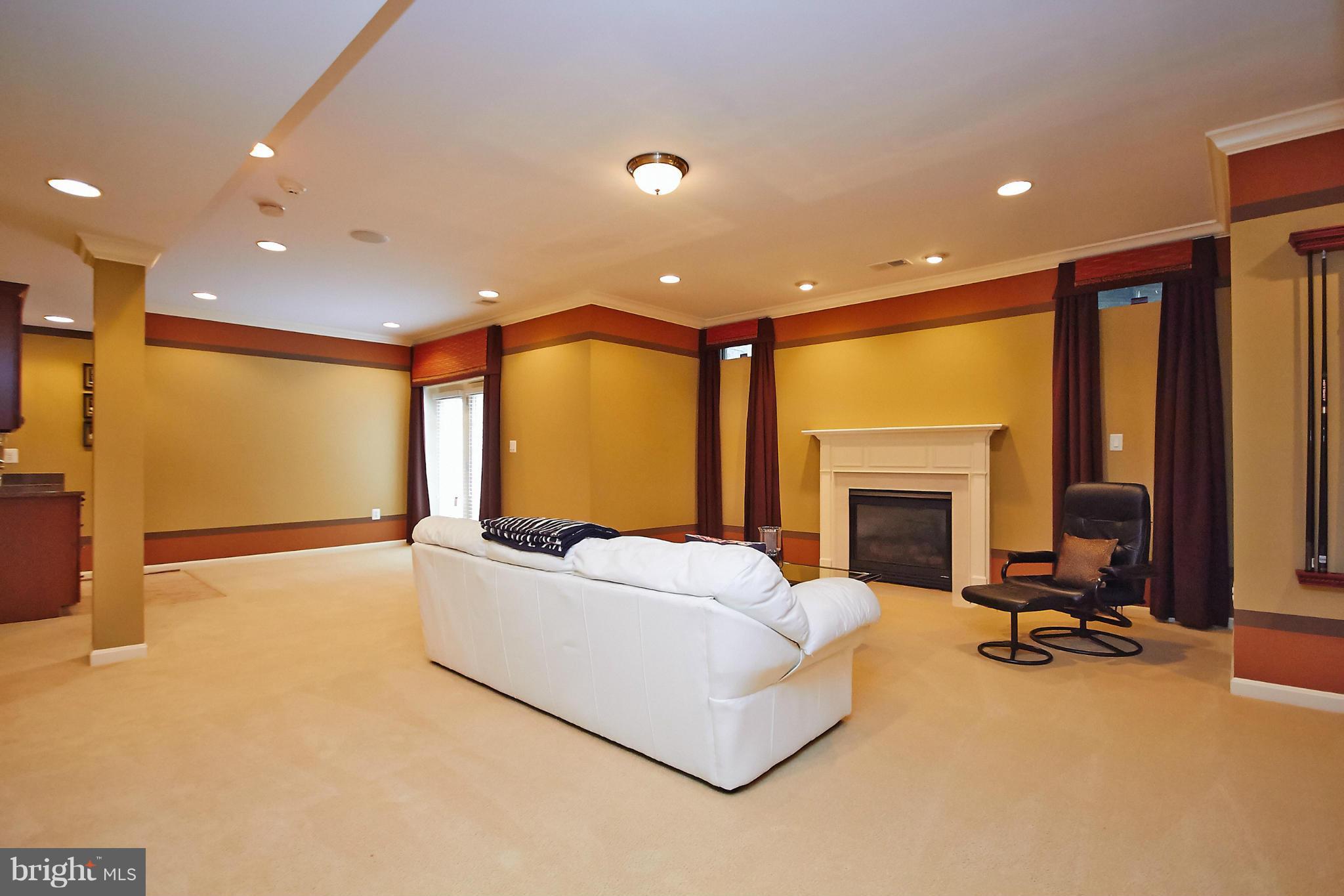 LINTON CREST - Residential