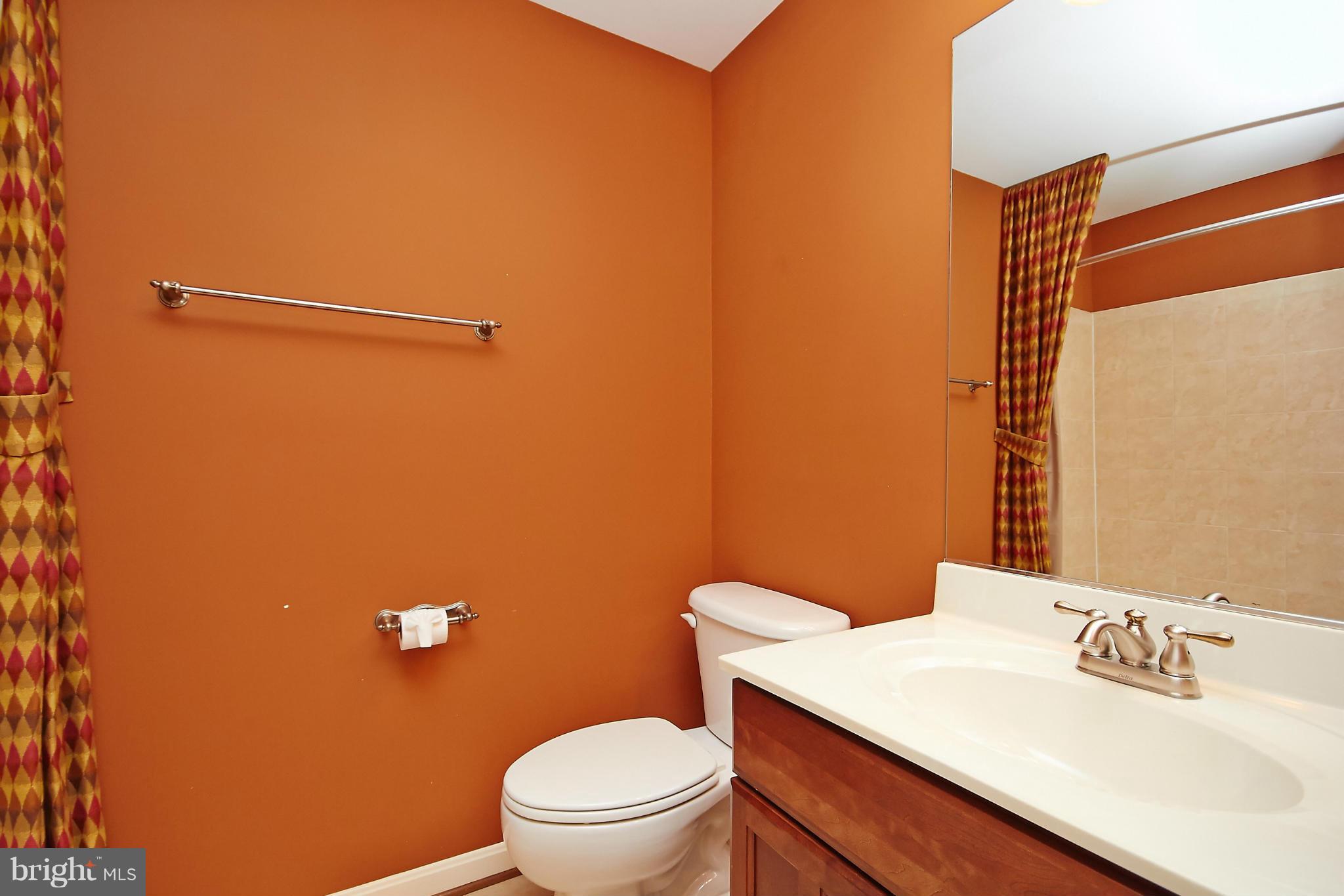 LINTON CREST - Residential