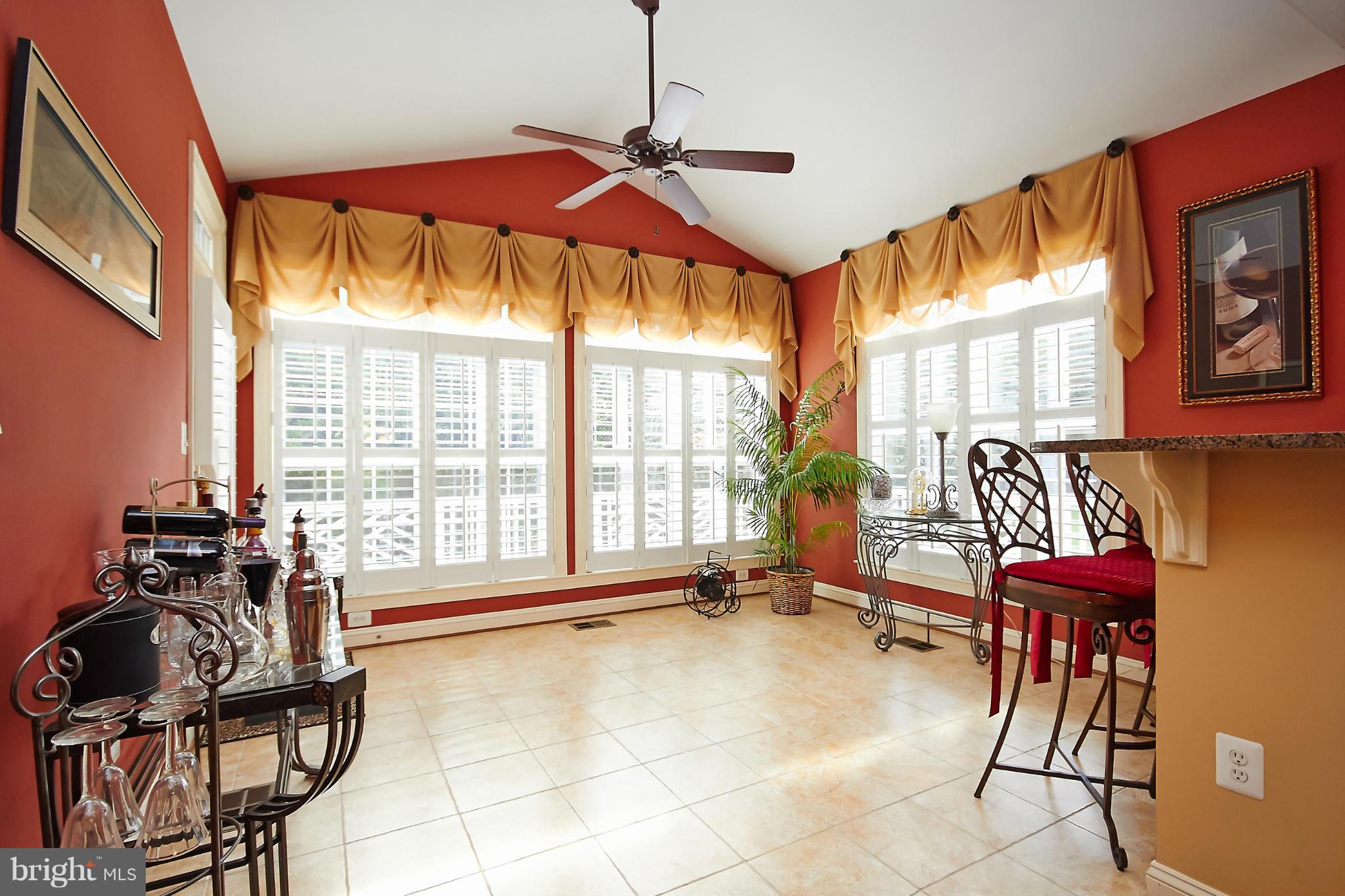 LINTON CREST - Residential