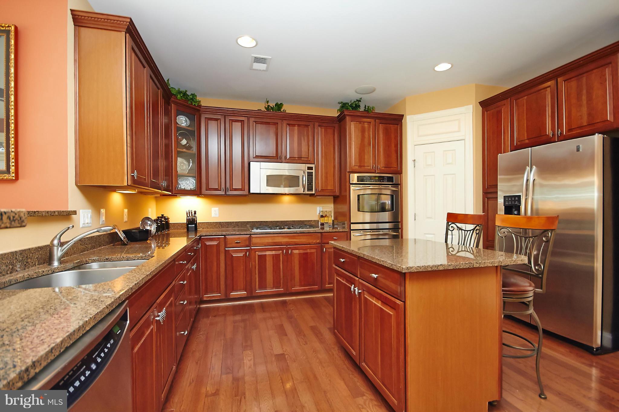 LINTON CREST - Residential