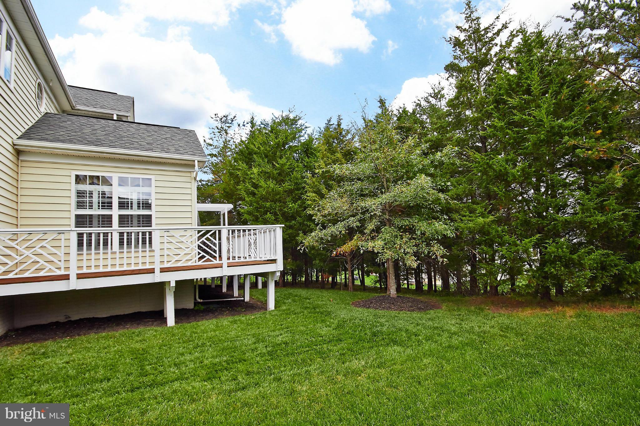 LINTON CREST - Residential