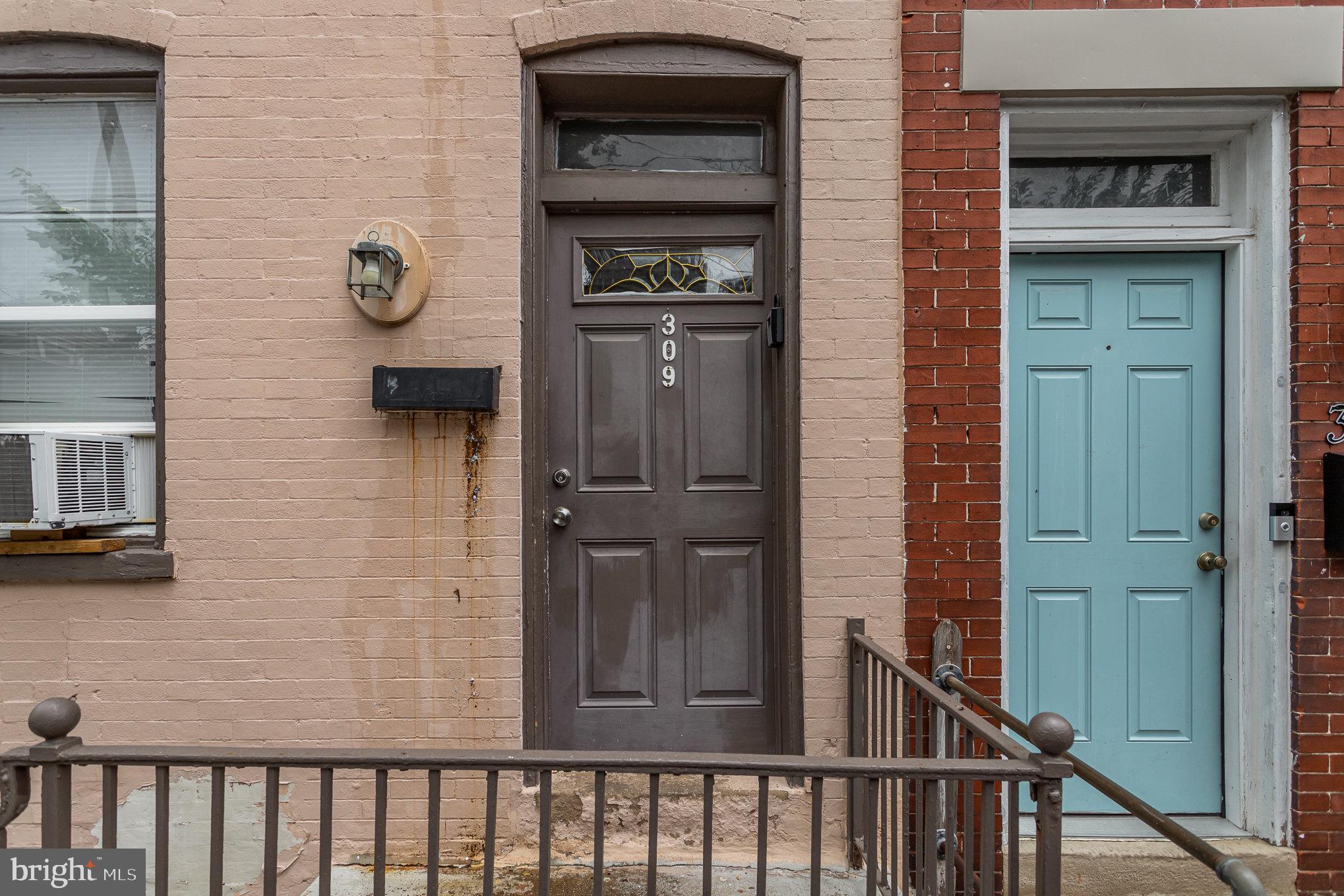 309 PERSHING AVENUE