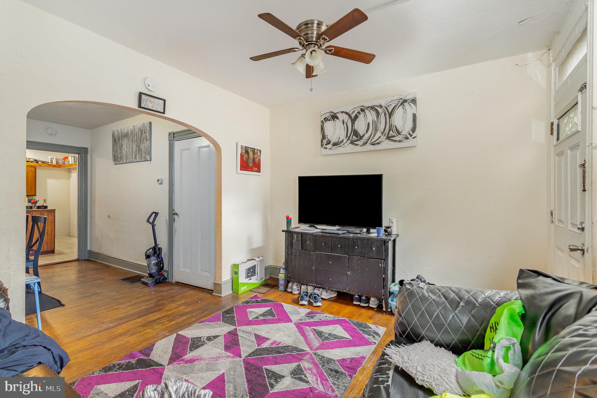 309 PERSHING AVENUE