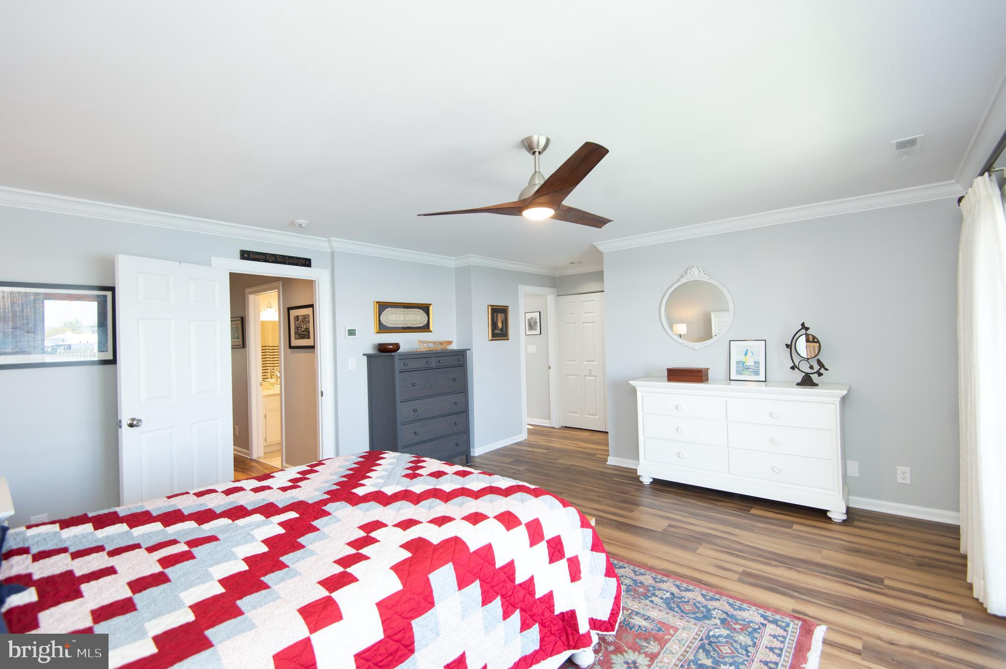 CAMBRIDGE LANDING - Residential