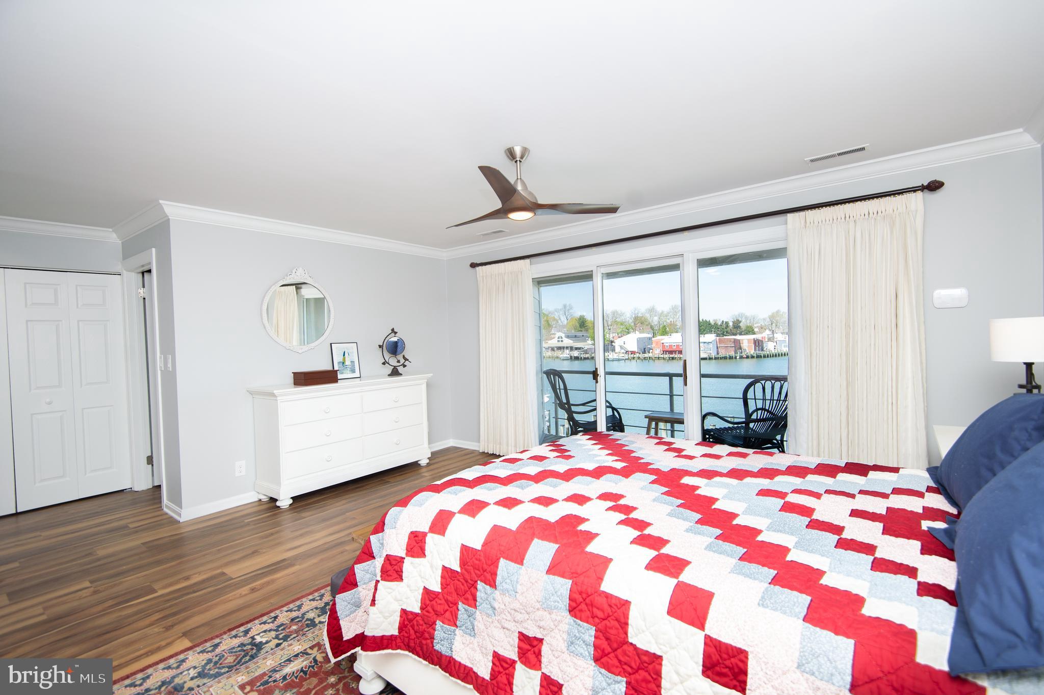 CAMBRIDGE LANDING - Residential