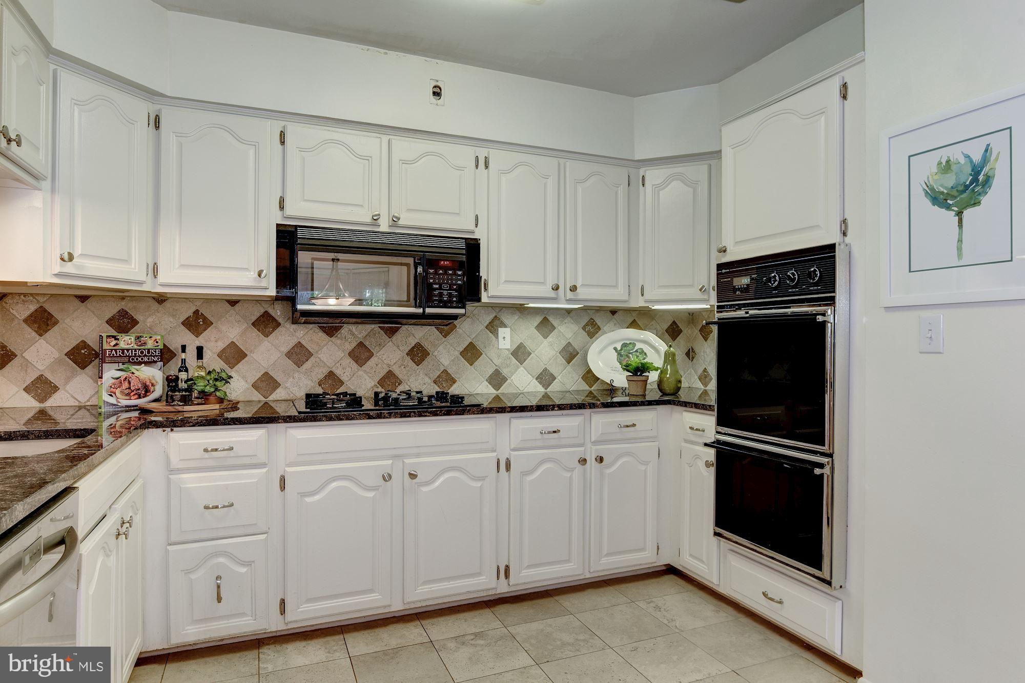 BURNING TREE ESTATES - Residential Lease