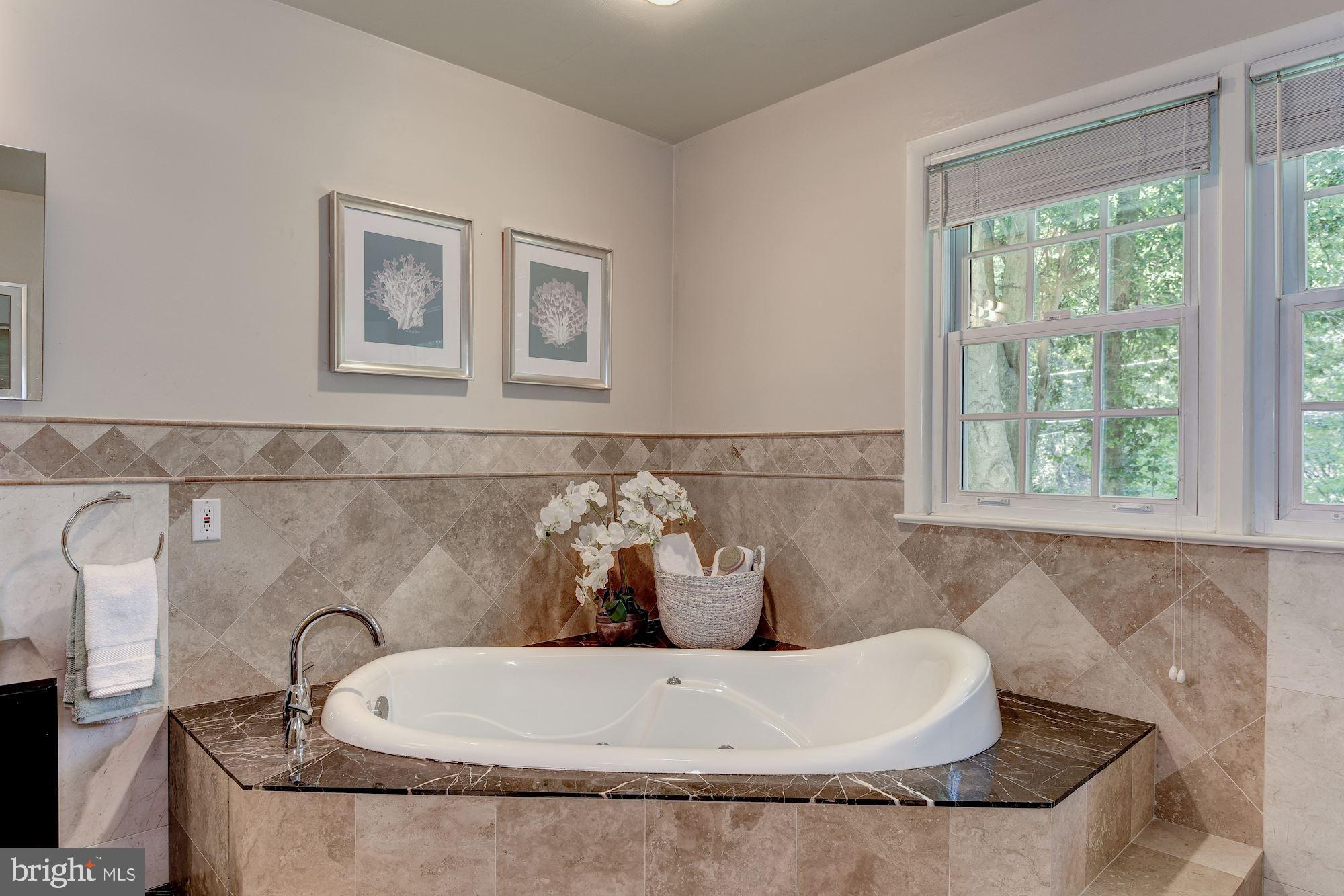 BURNING TREE ESTATES - Residential Lease