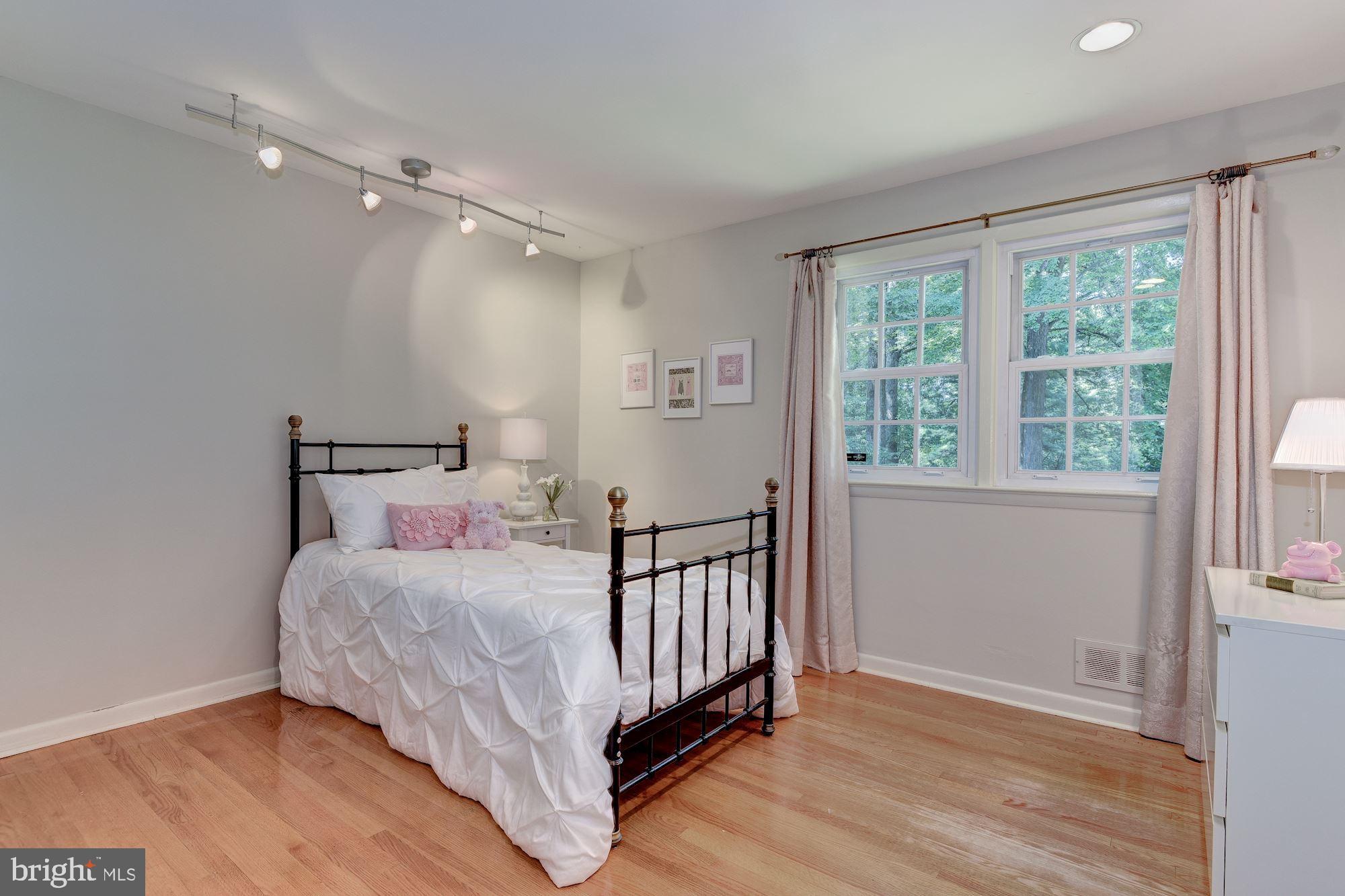 BURNING TREE ESTATES - Residential Lease