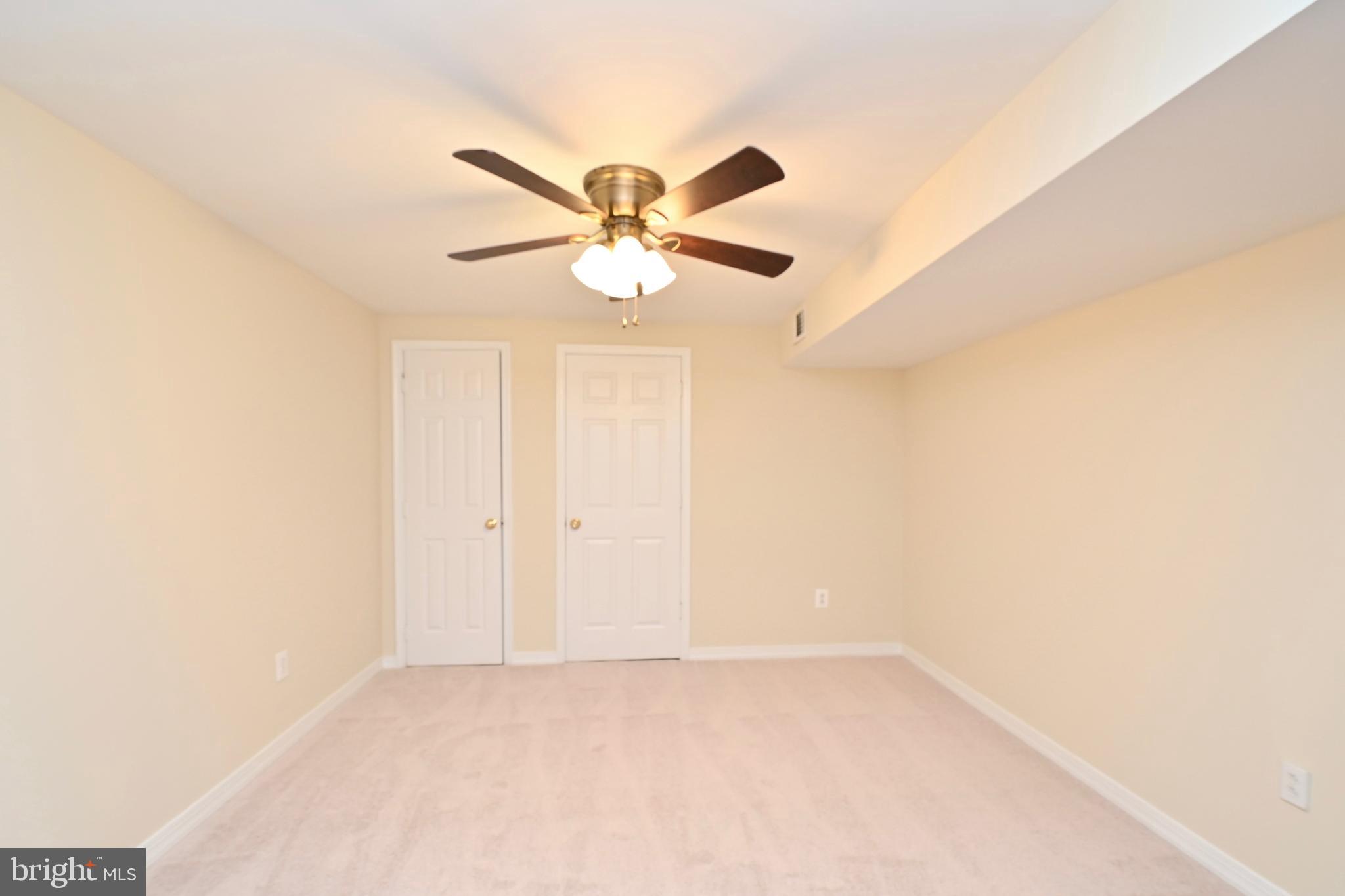 COLONY WOODS - Residential