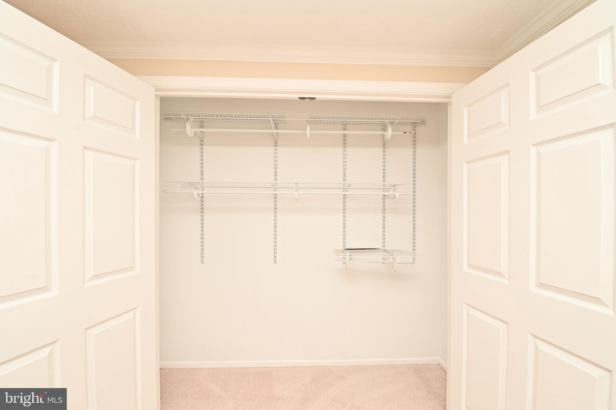 COLONY WOODS - Residential