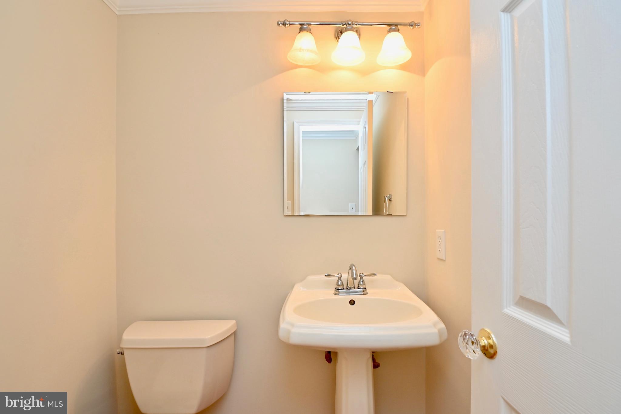 COLONY WOODS - Residential