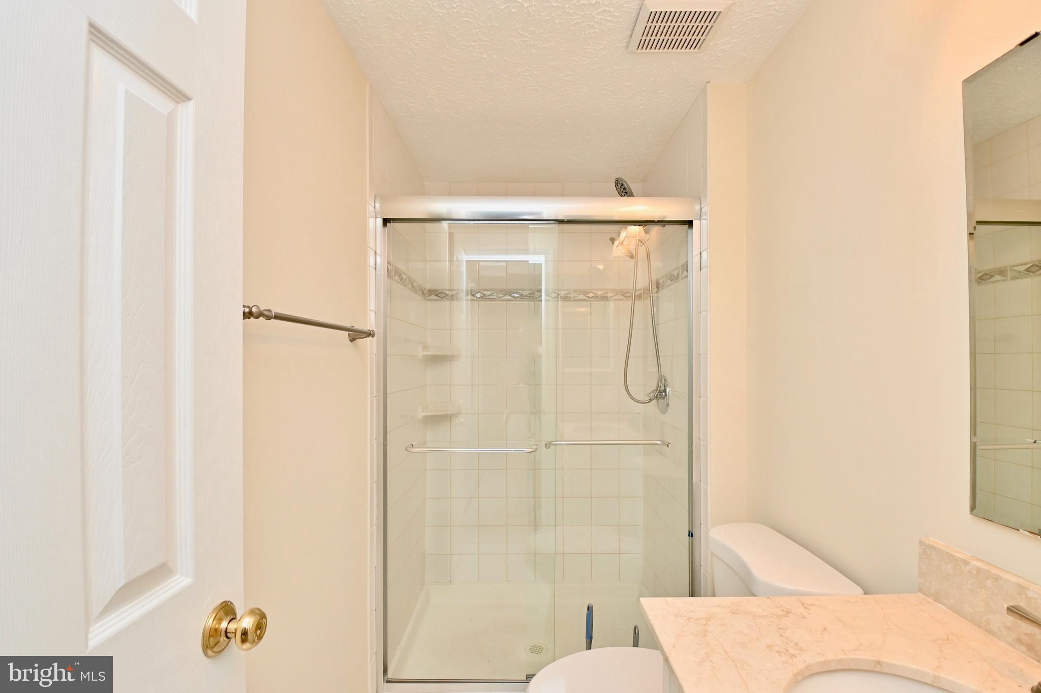 COLONY WOODS - Residential