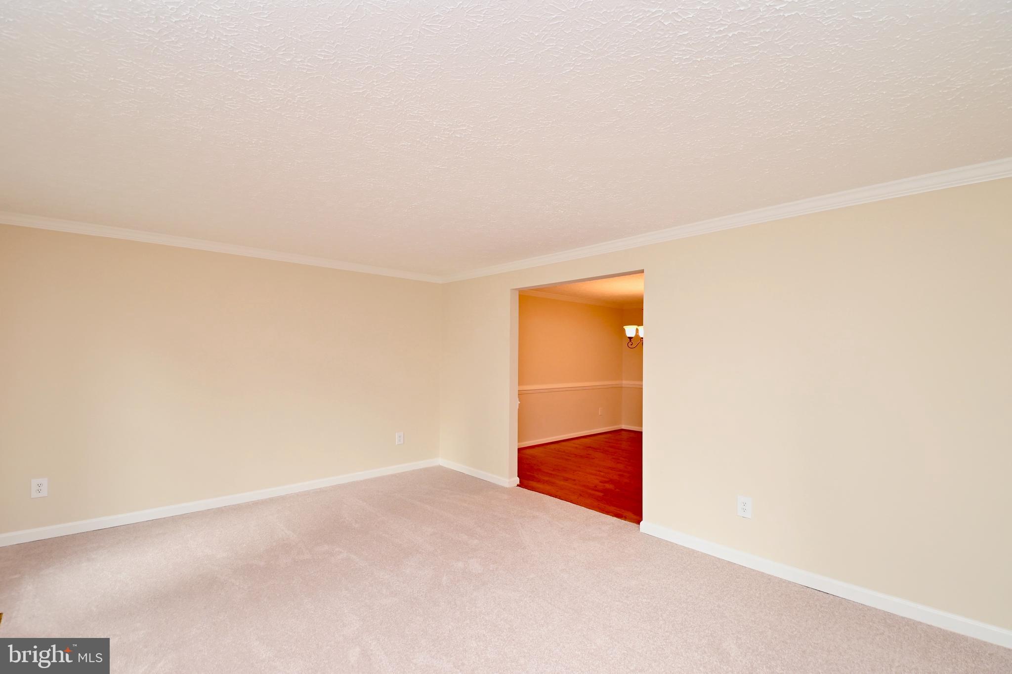 COLONY WOODS - Residential