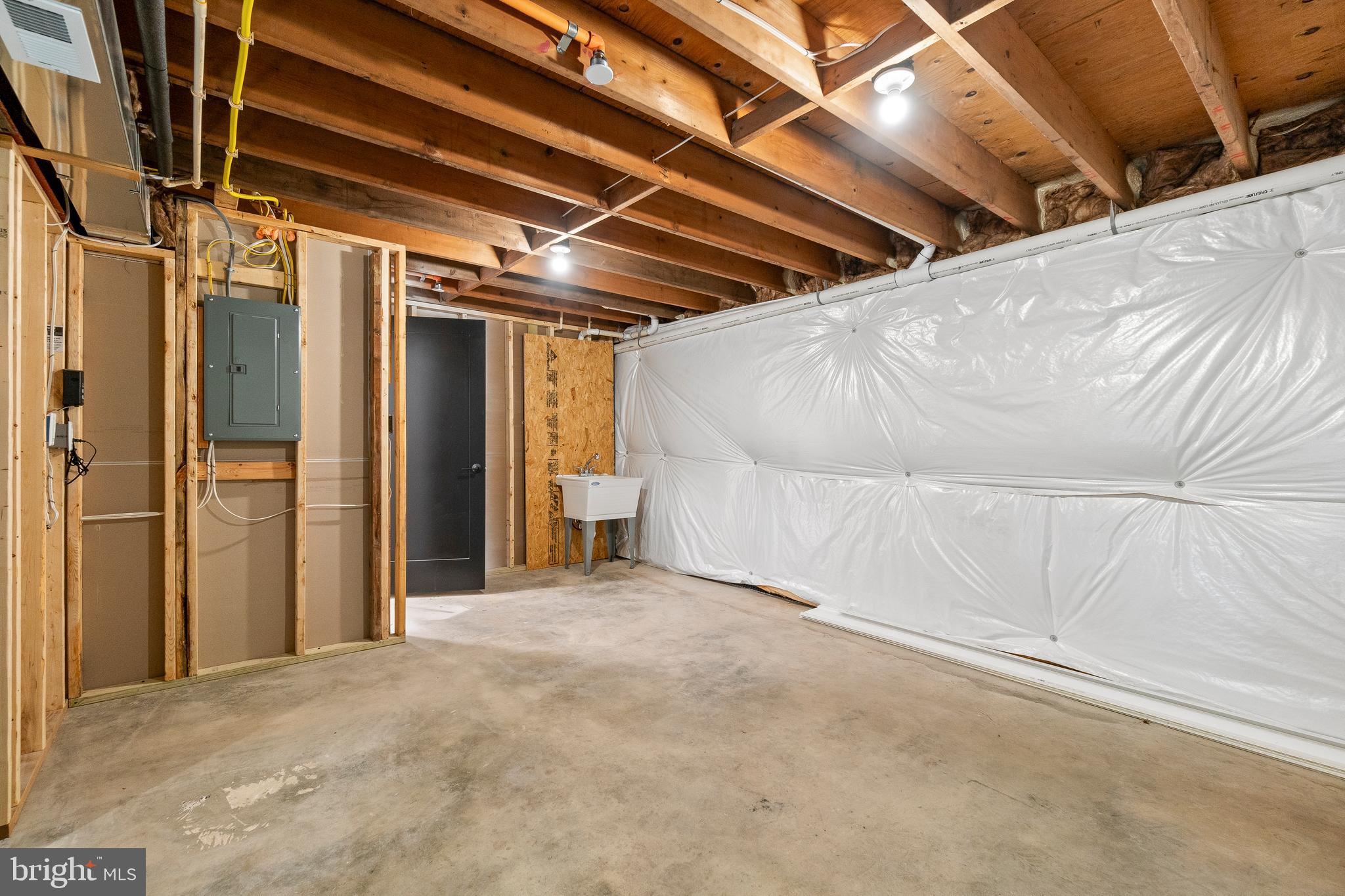 CLARKSVILLE HUNT - Residential