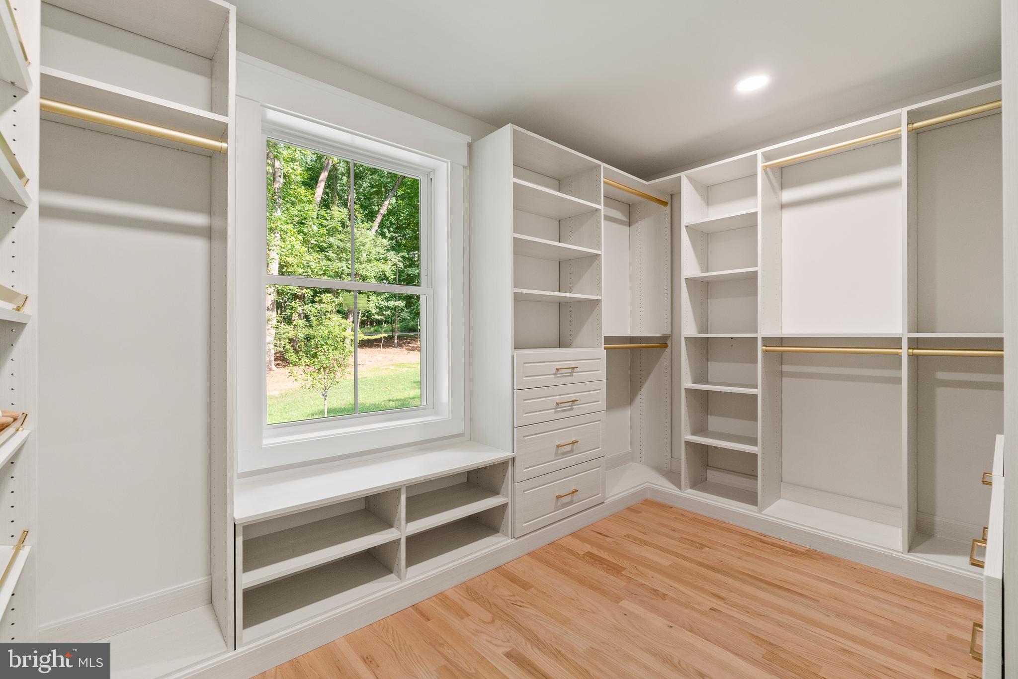 CLARKSVILLE HUNT - Residential