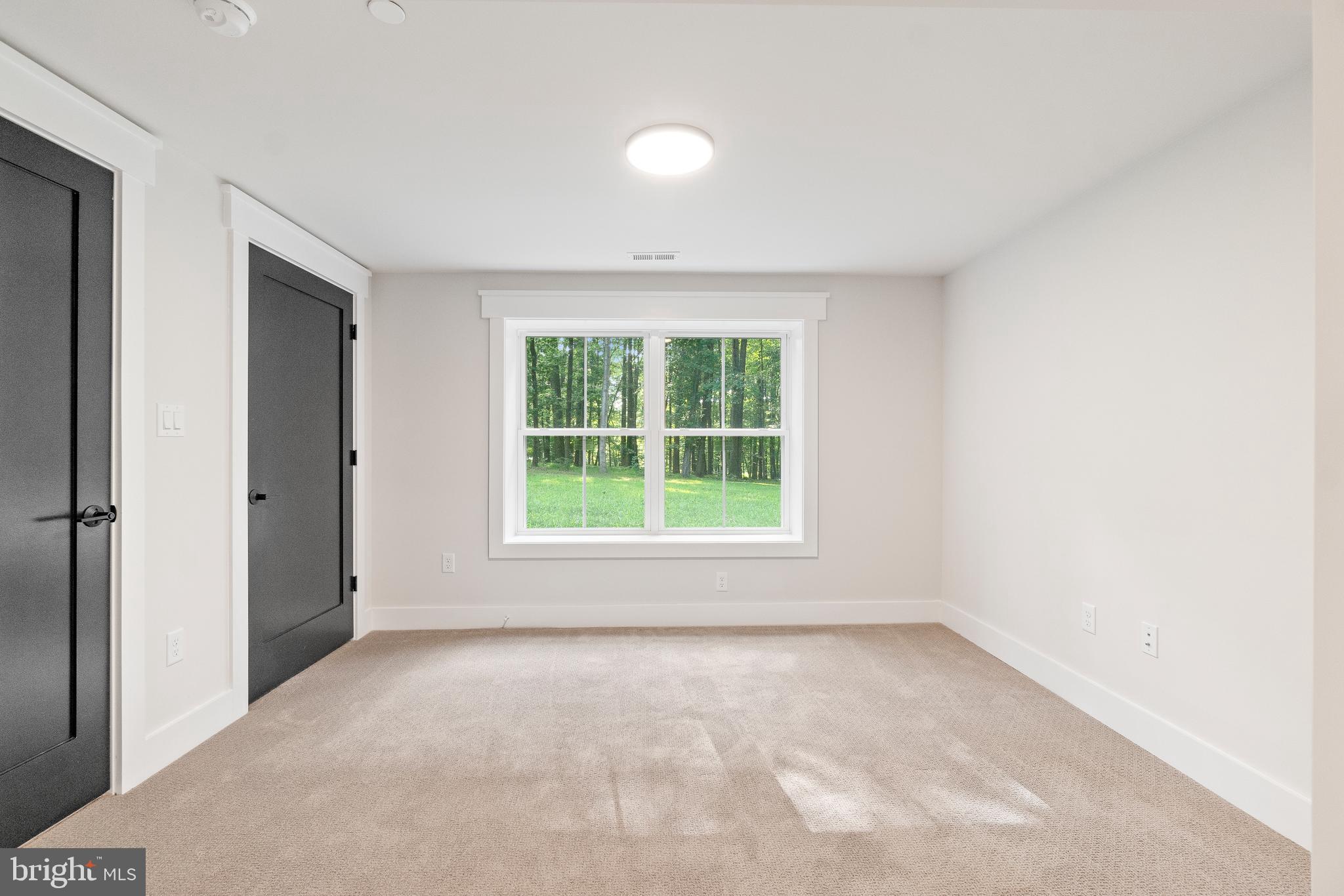 CLARKSVILLE HUNT - Residential