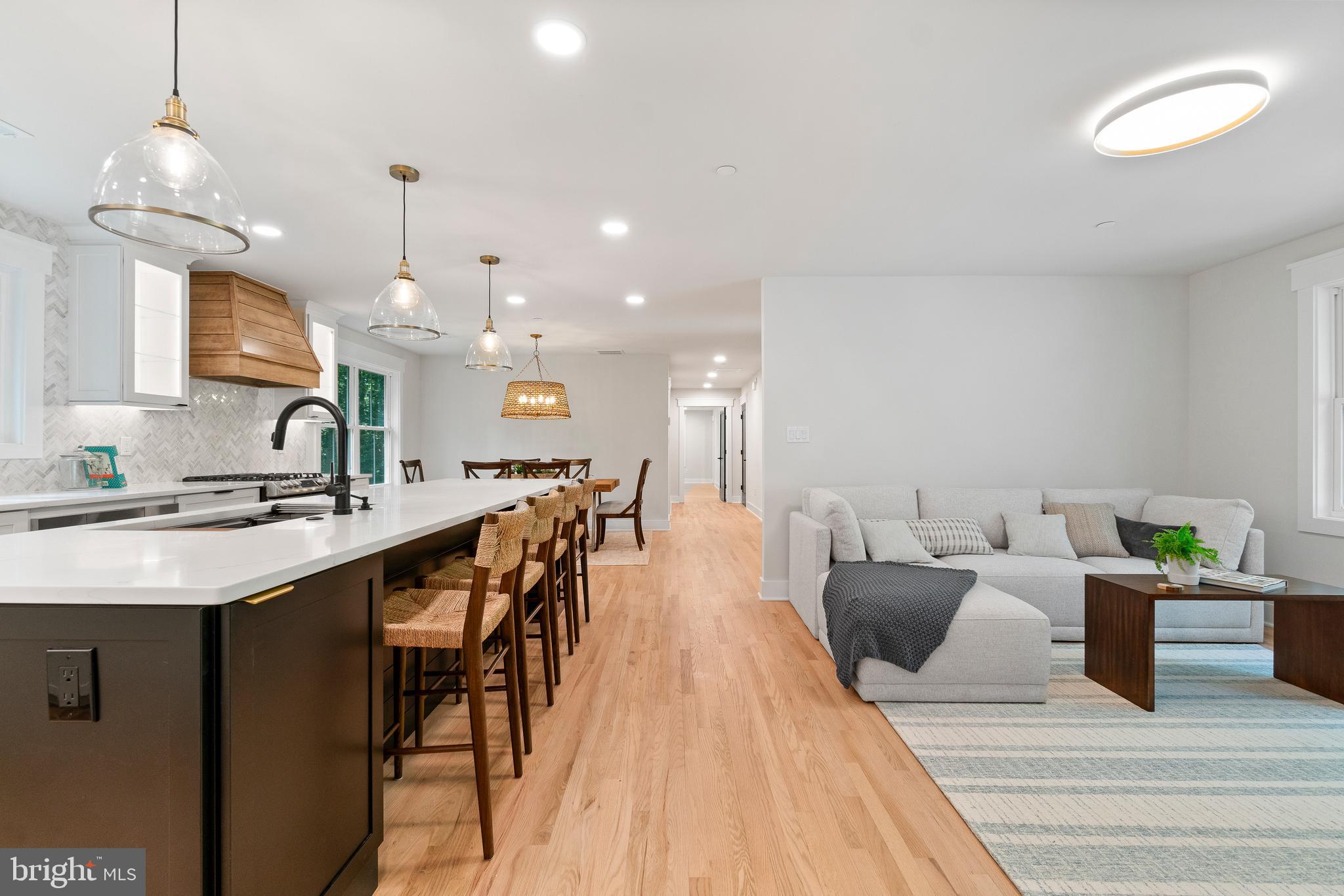 CLARKSVILLE HUNT - Residential