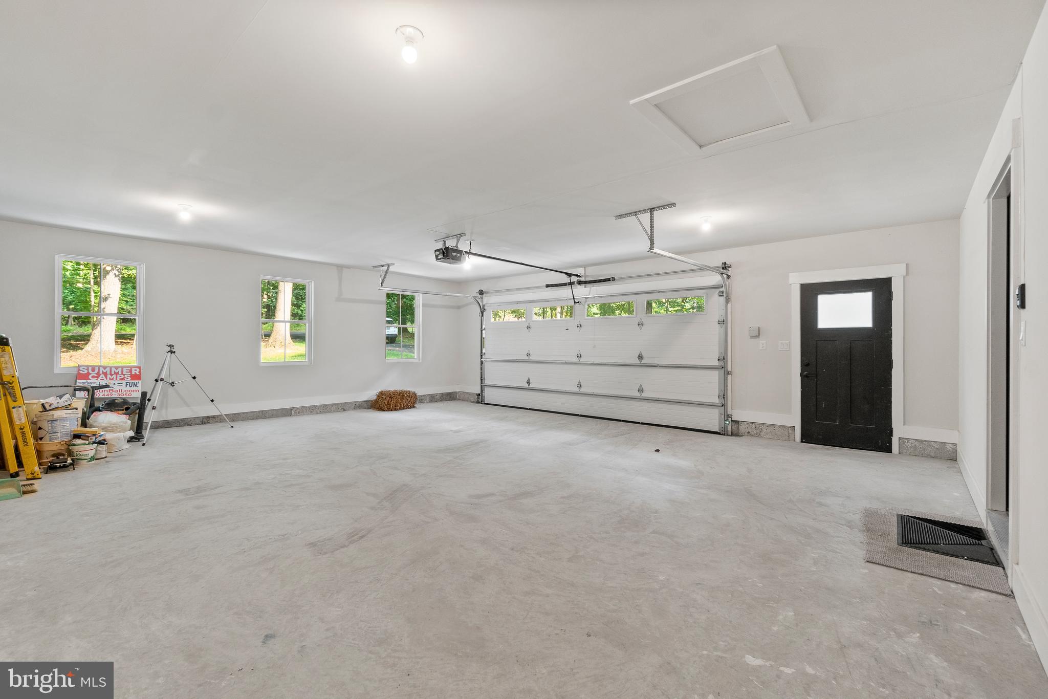 CLARKSVILLE HUNT - Residential