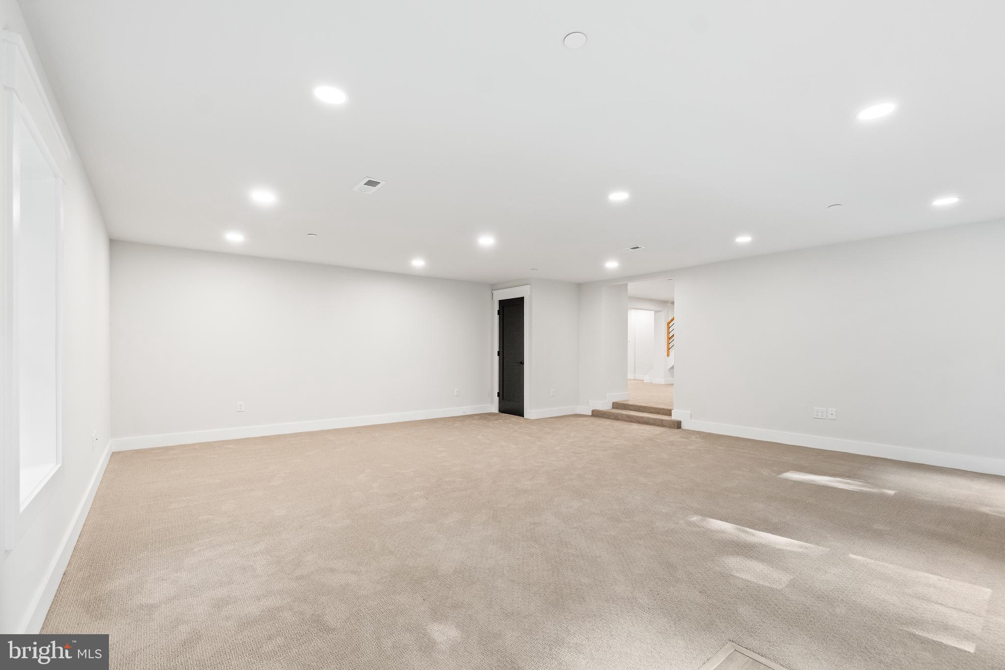 CLARKSVILLE HUNT - Residential