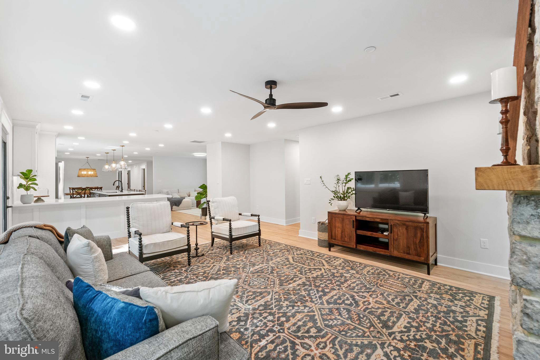 CLARKSVILLE HUNT - Residential