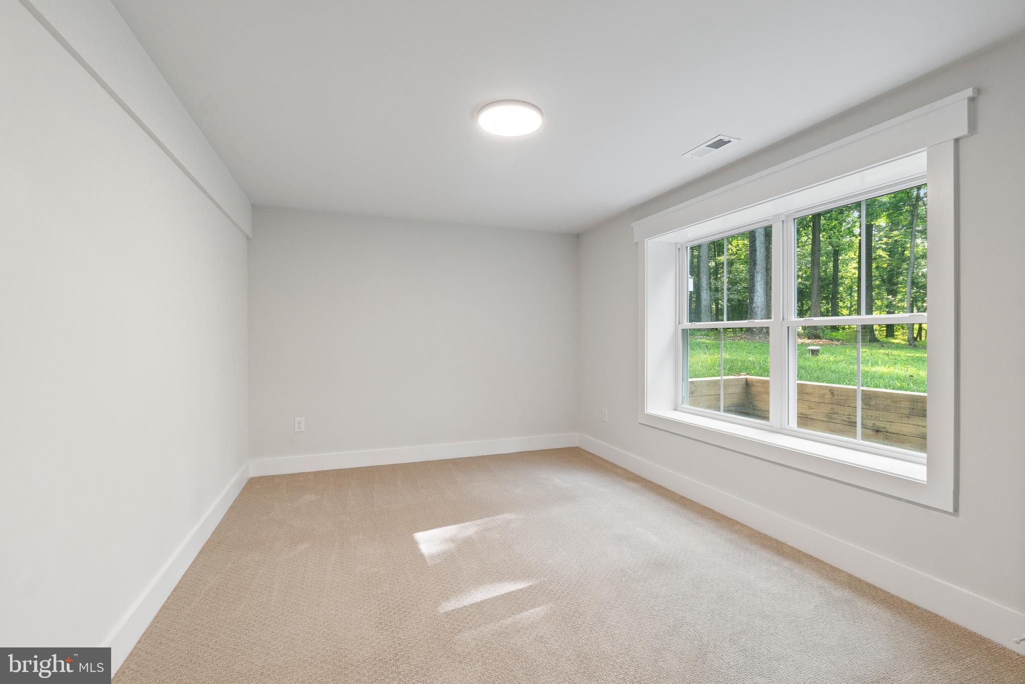 CLARKSVILLE HUNT - Residential