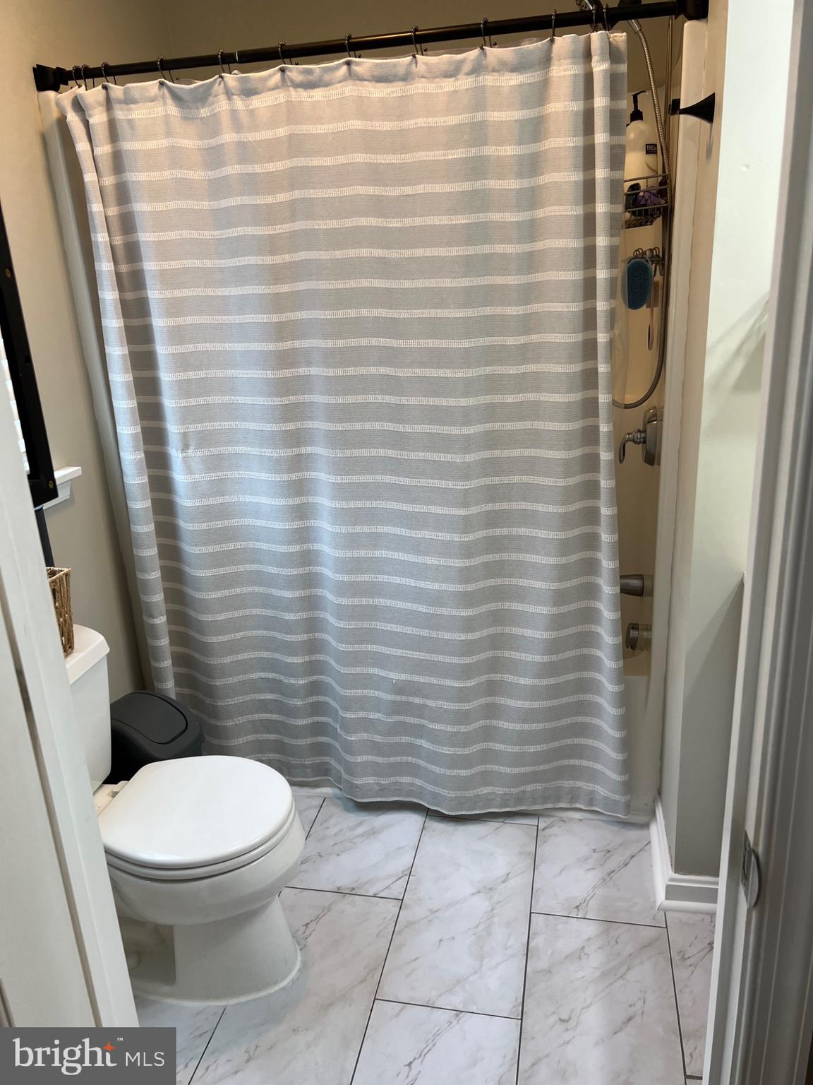 3596 PINECREST COURT
