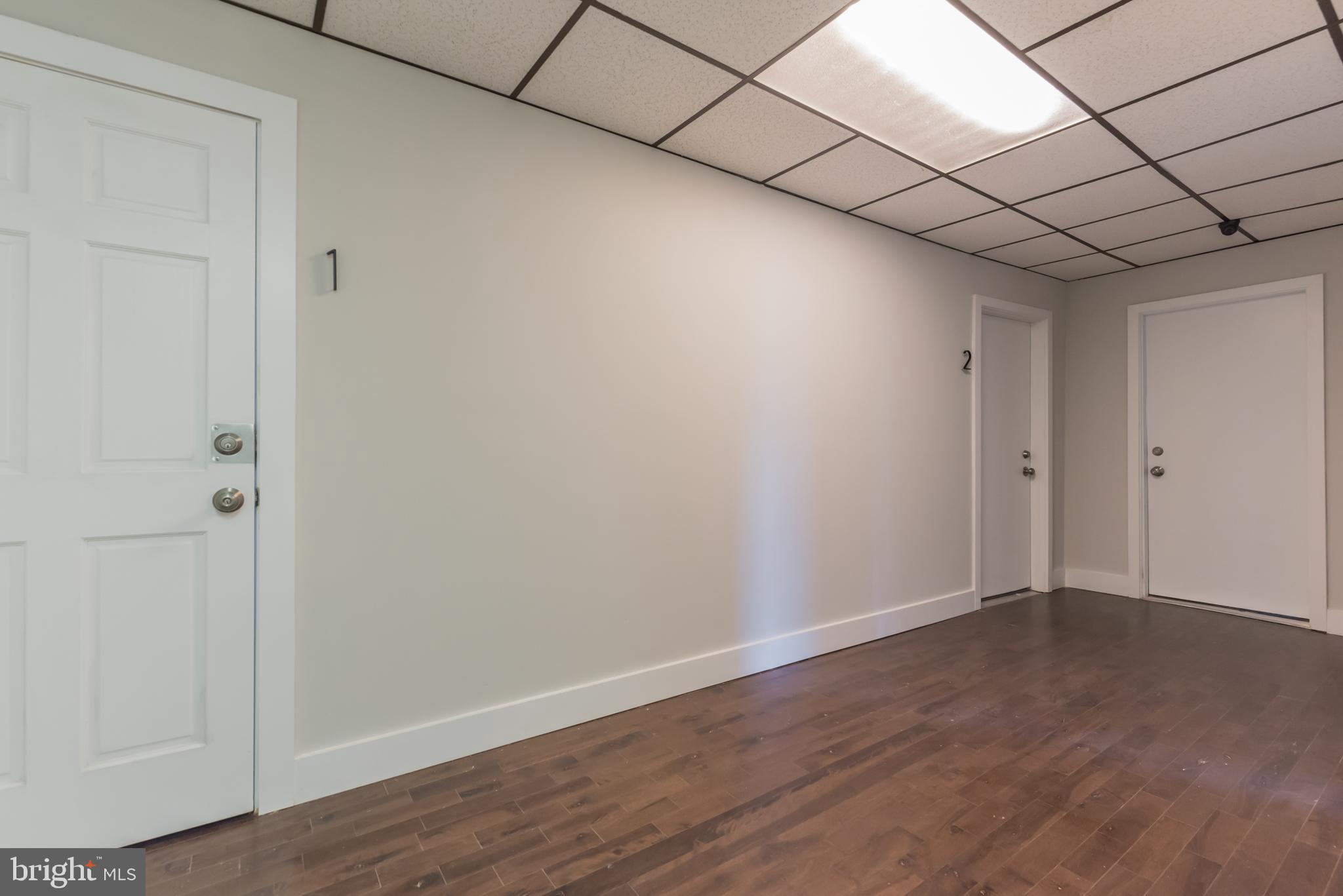 FISHTOWN - Commercial Sale