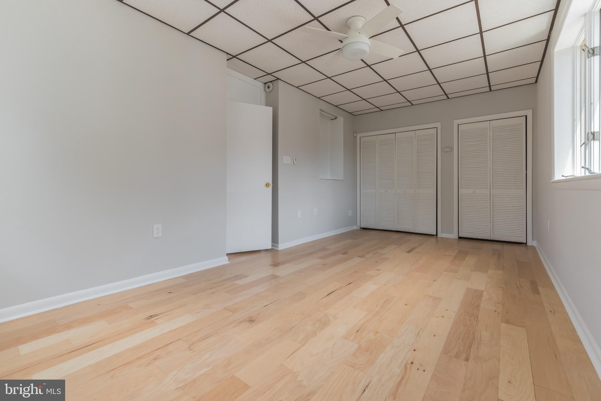 FISHTOWN - Commercial Sale