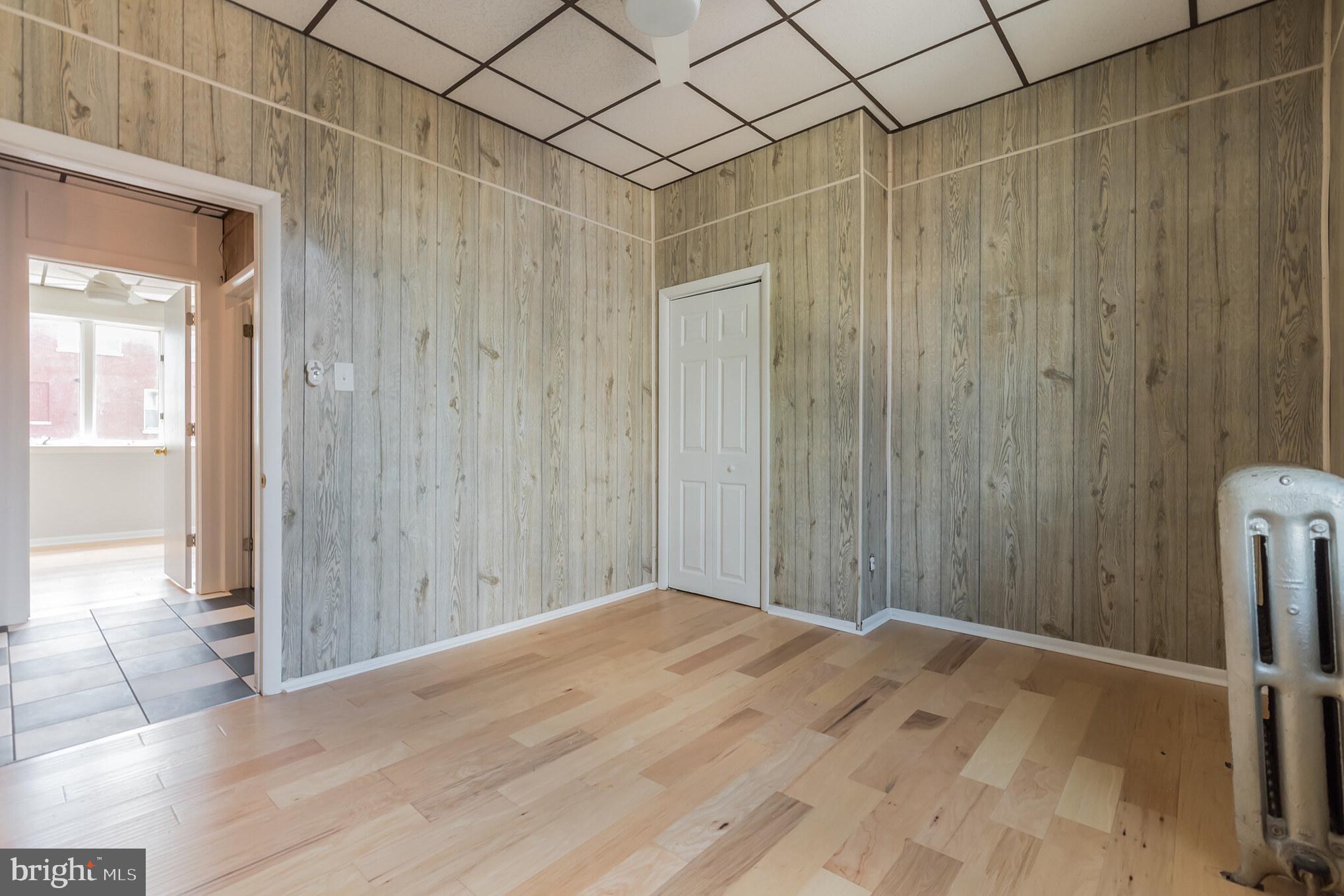 FISHTOWN - Commercial Sale