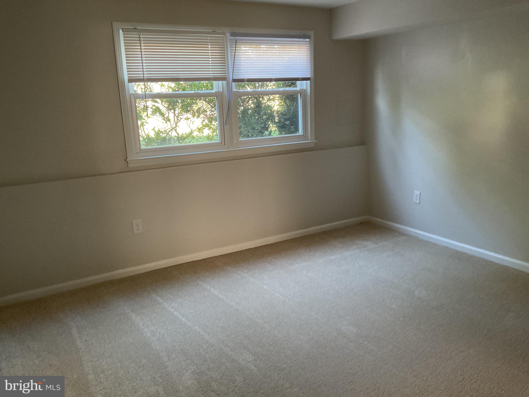 SPRINGFIELD - Residential Lease