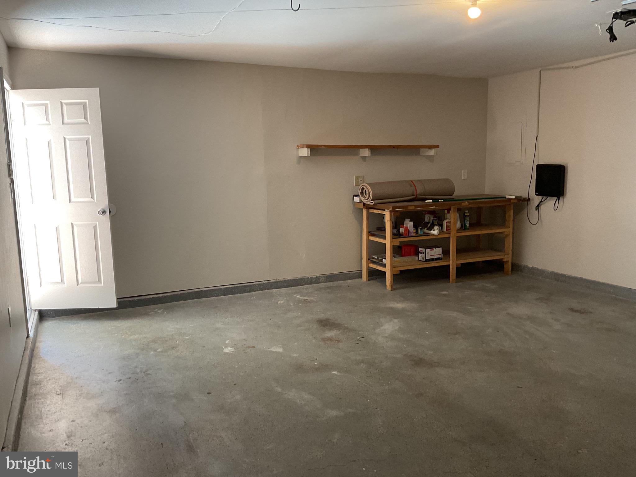 SPRINGFIELD - Residential Lease