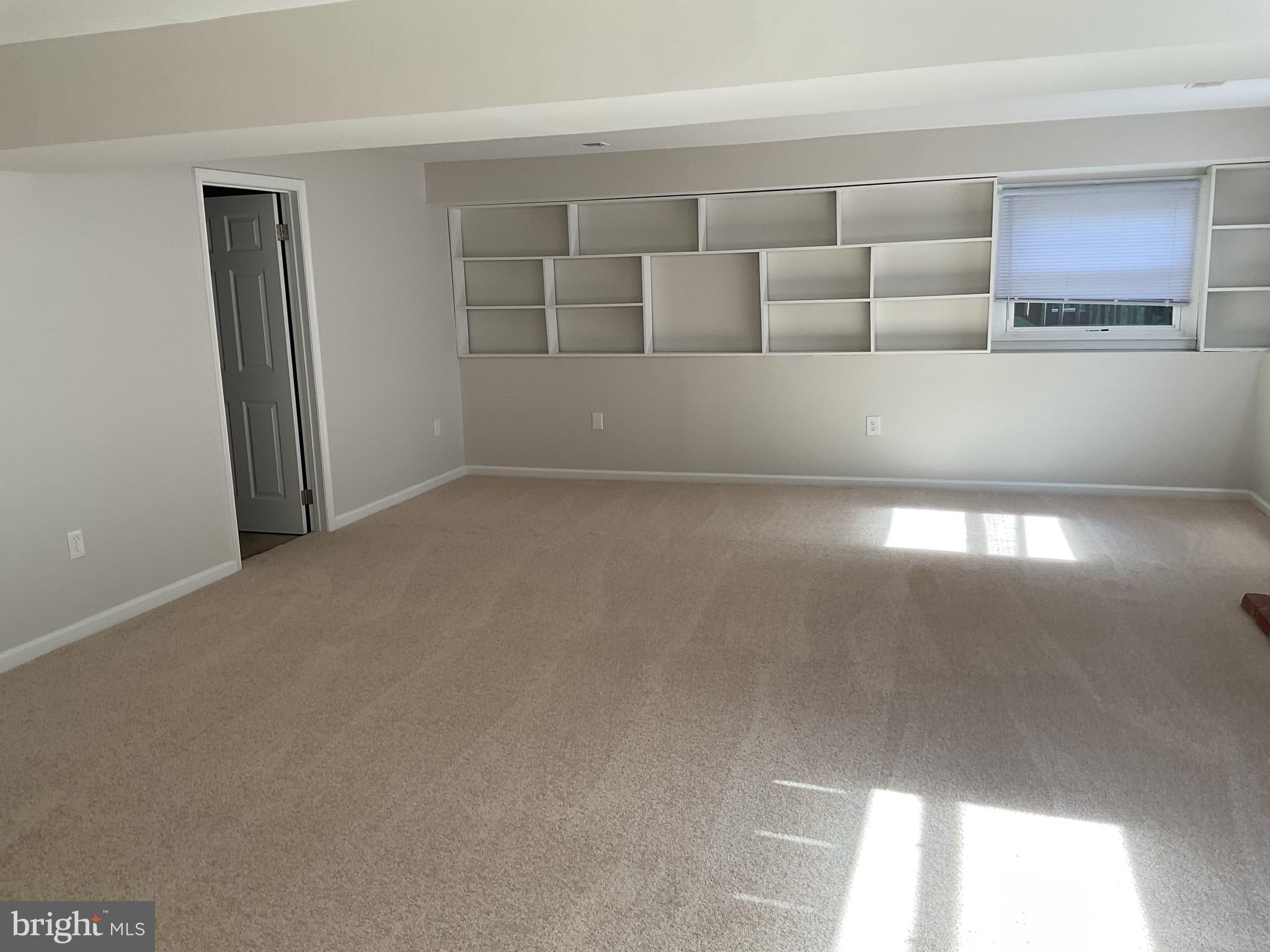 SPRINGFIELD - Residential Lease