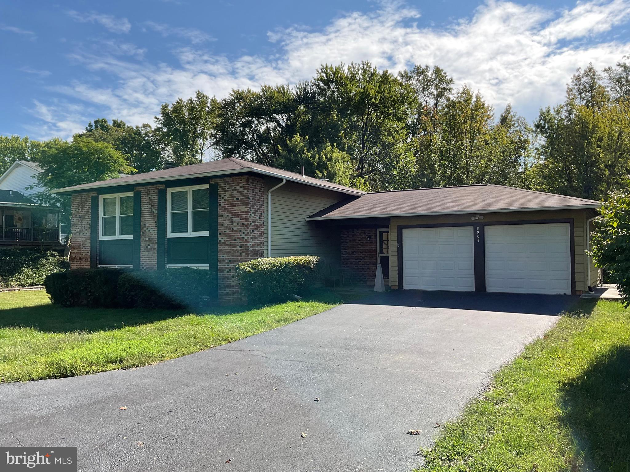 SPRINGFIELD - Residential Lease