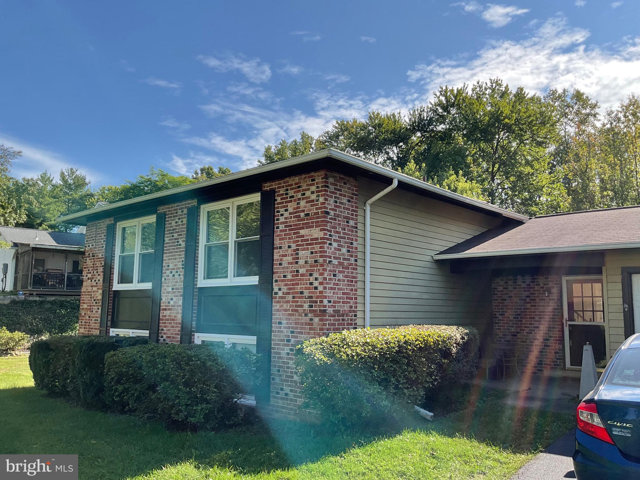 SPRINGFIELD - Residential Lease