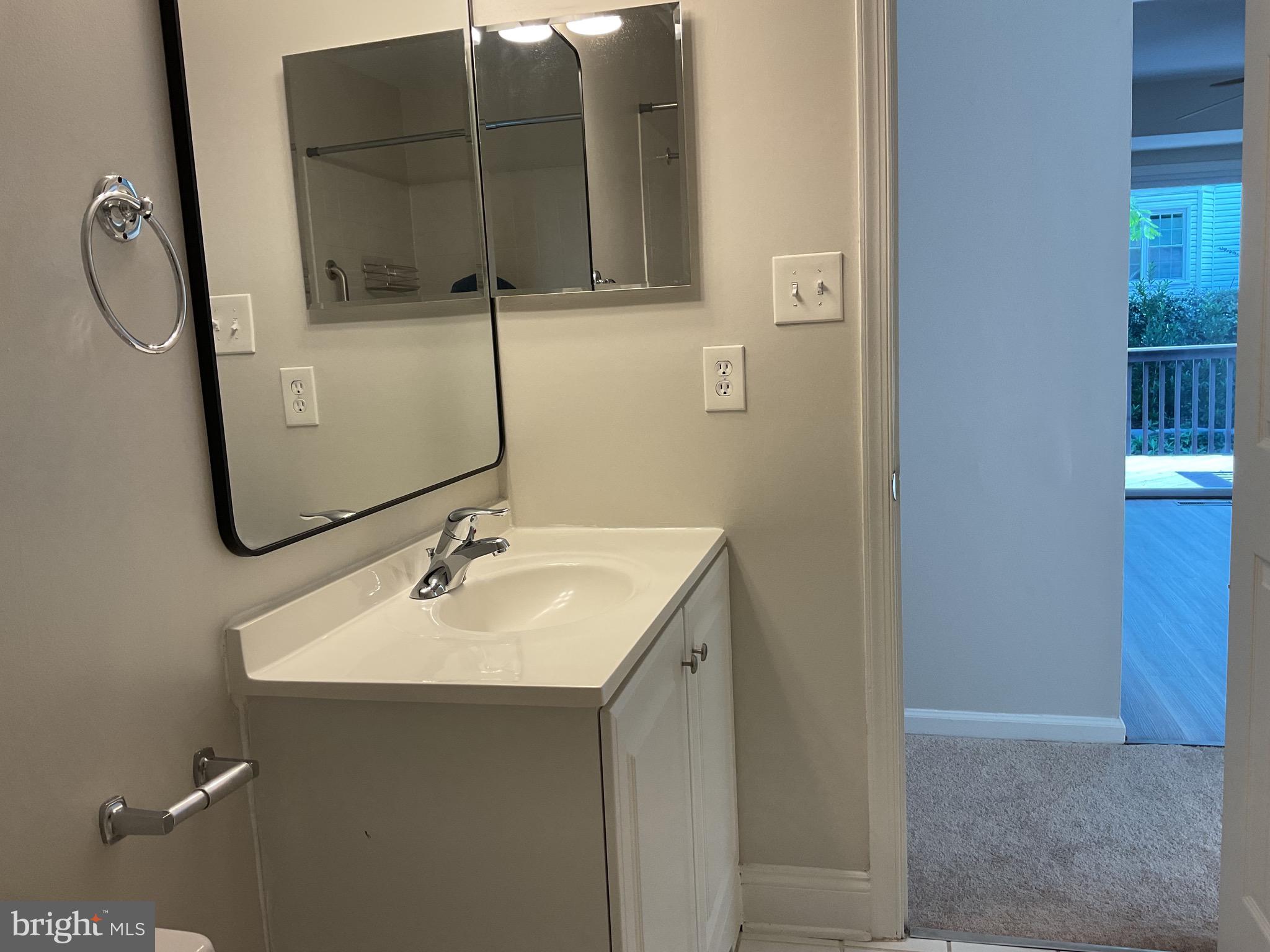 SPRINGFIELD - Residential Lease