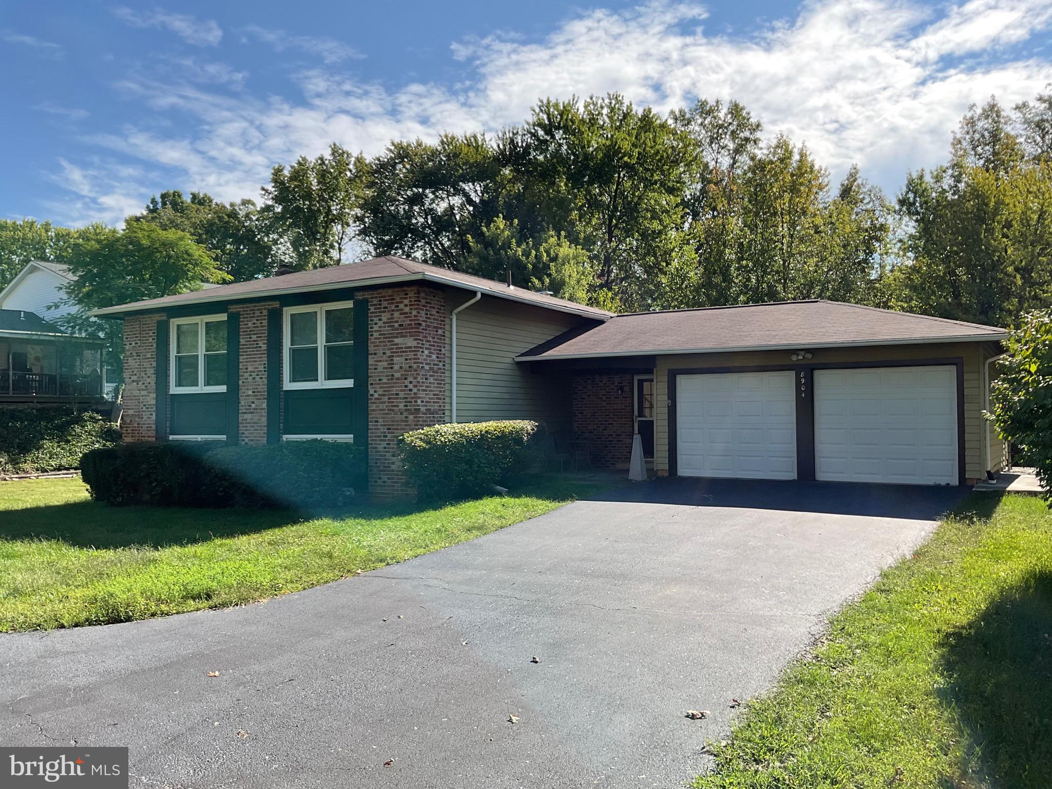 SPRINGFIELD - Residential Lease