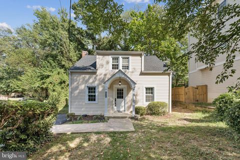 Property photo of 2153 N Taylor Street, Arlington, VA 22207