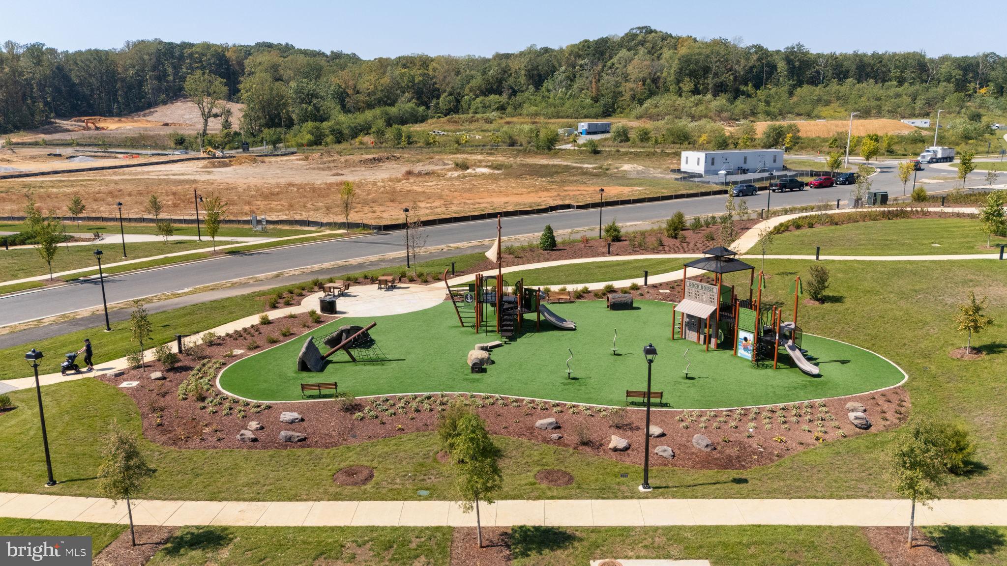 POTOMAC SHORES - Residential