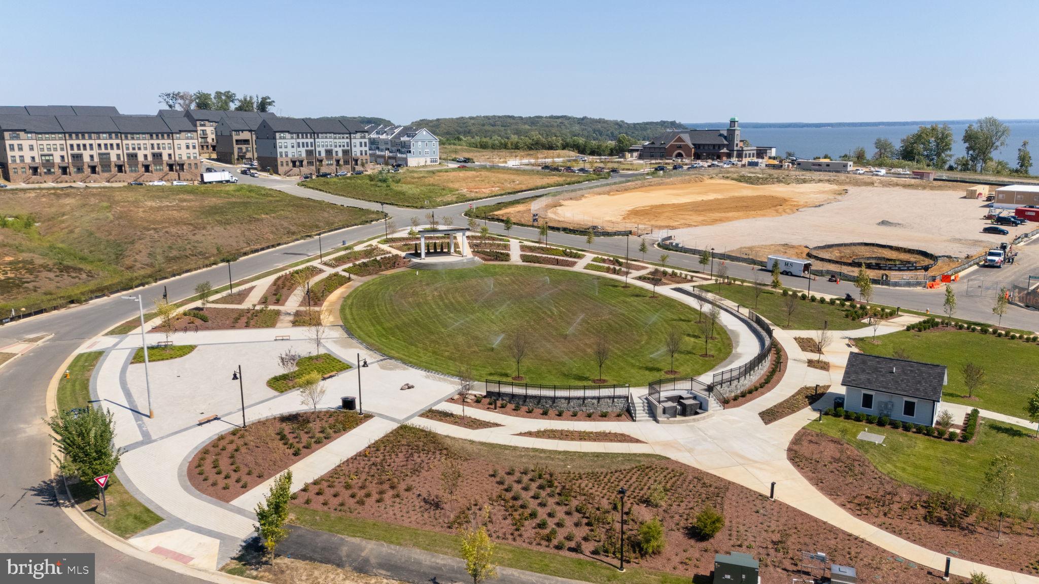 POTOMAC SHORES - Residential