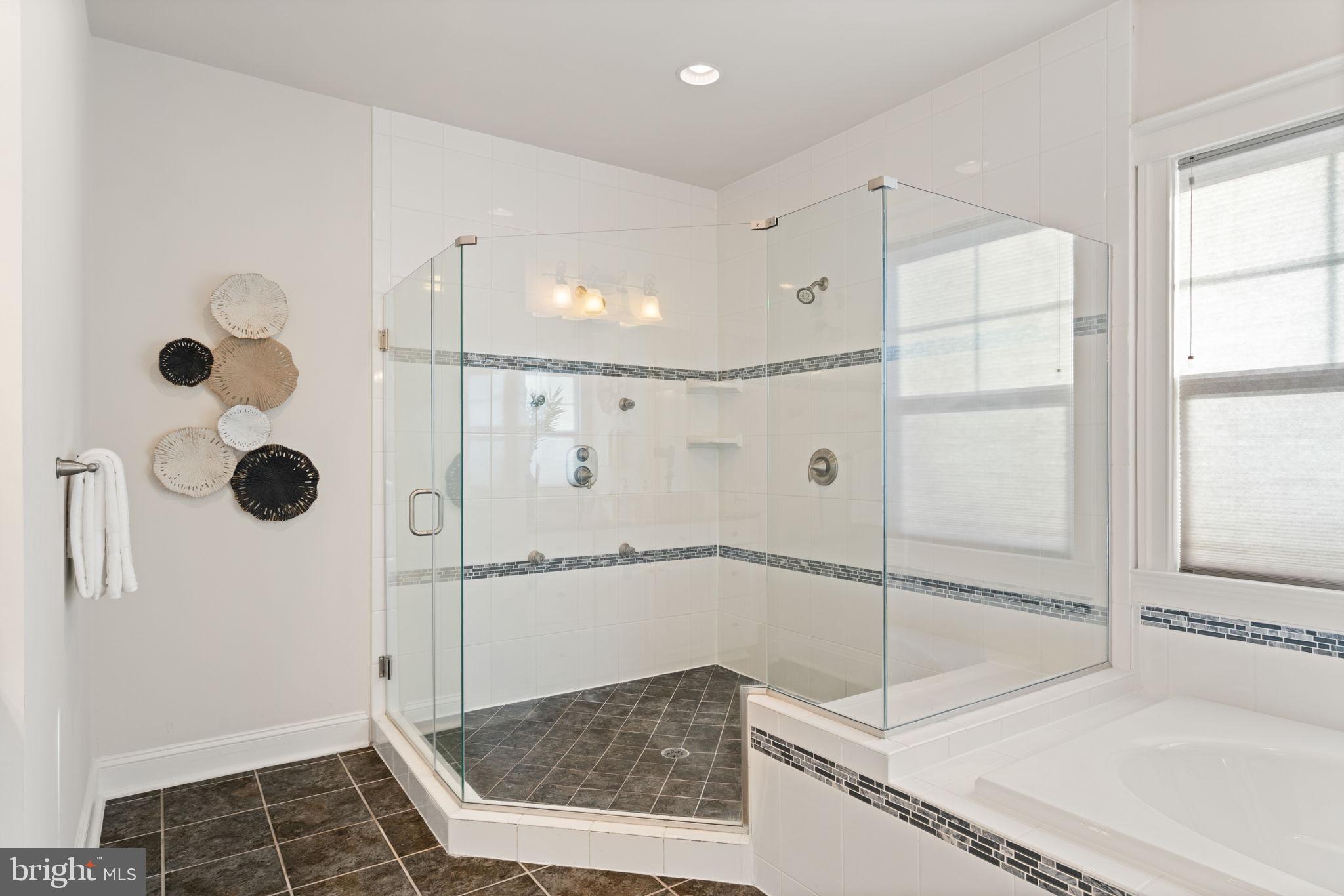 POTOMAC SHORES - Residential