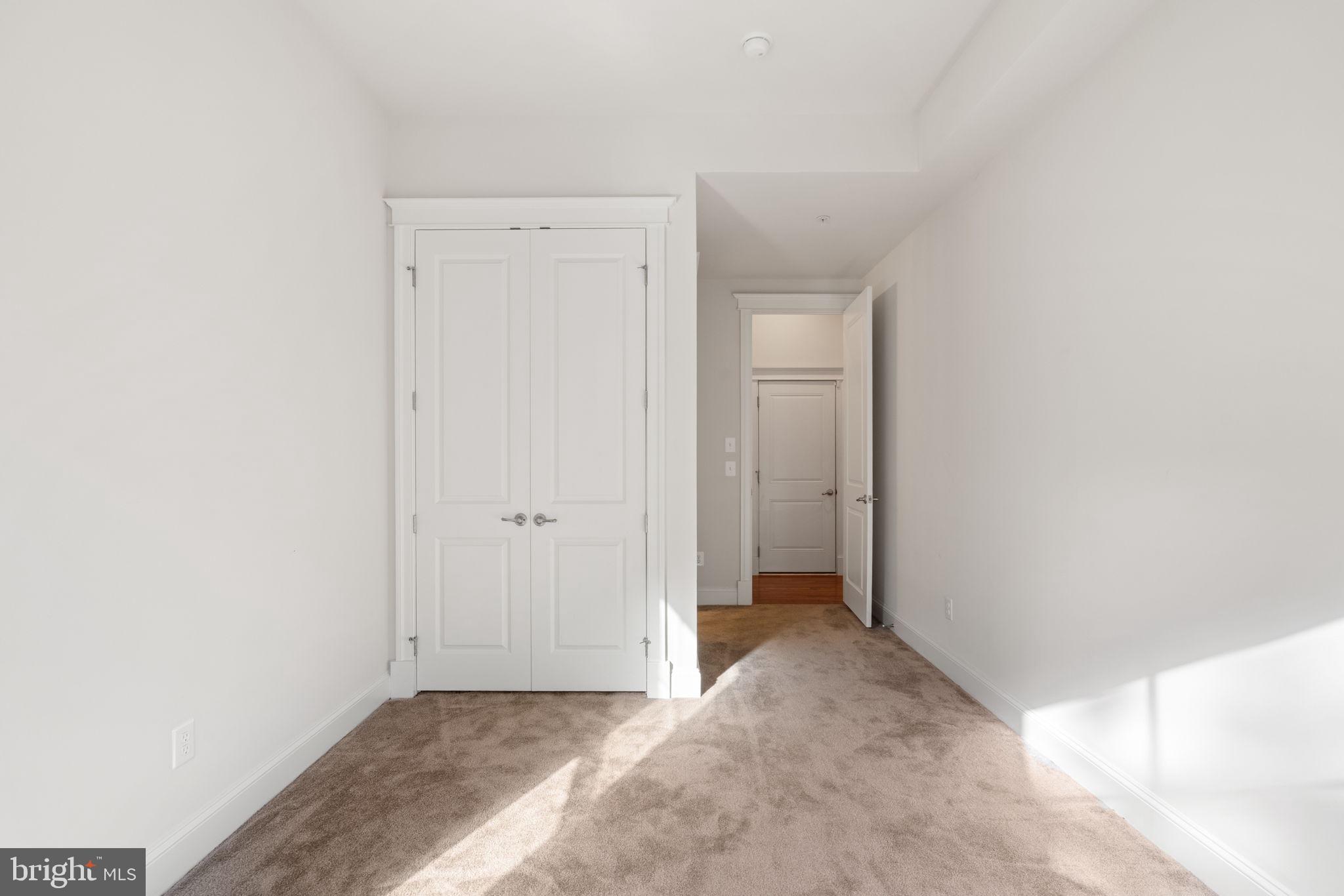 POTOMAC SHORES - Residential