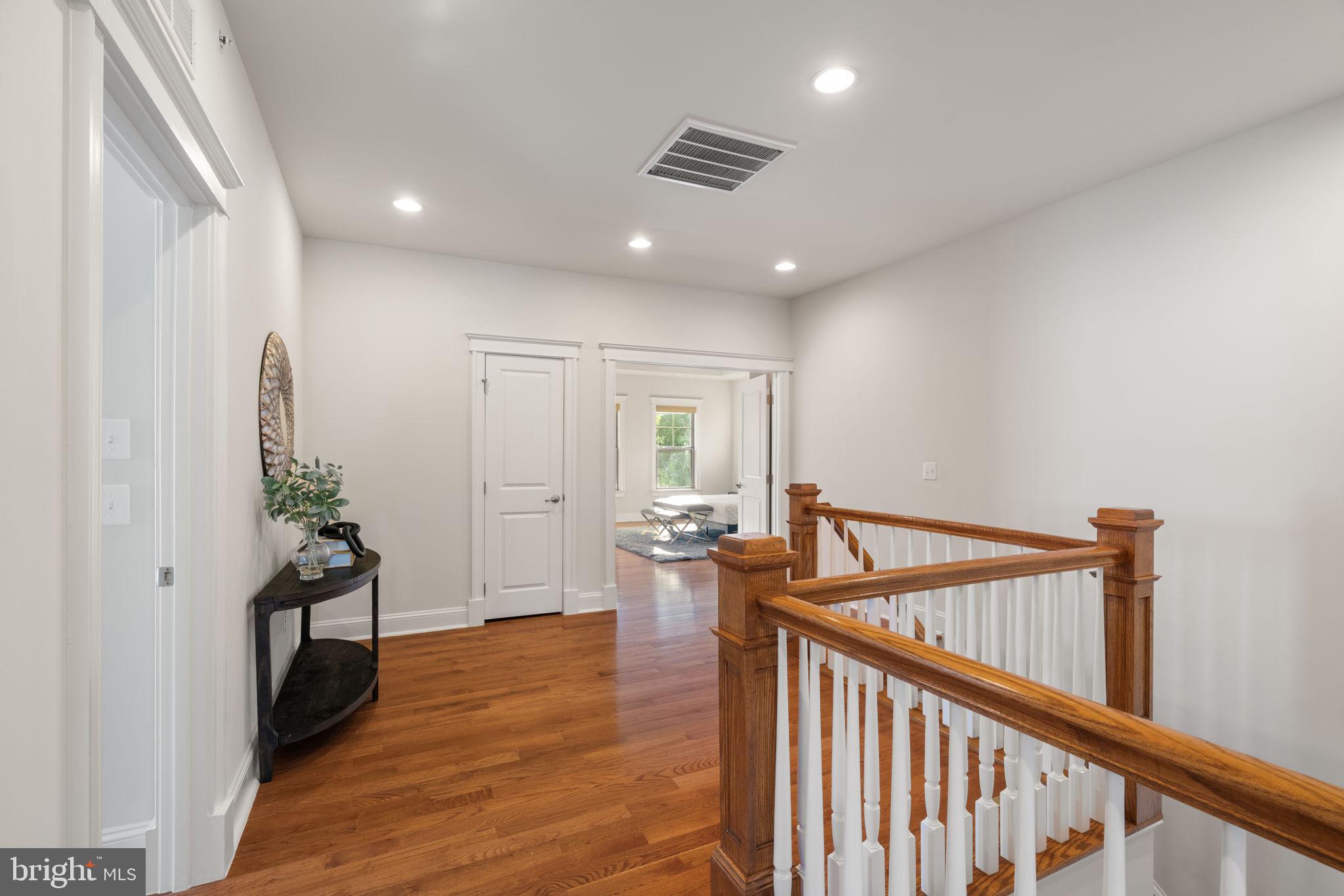 POTOMAC SHORES - Residential