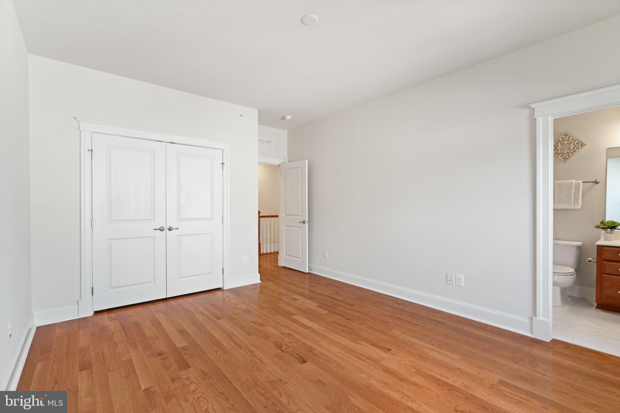 POTOMAC SHORES - Residential