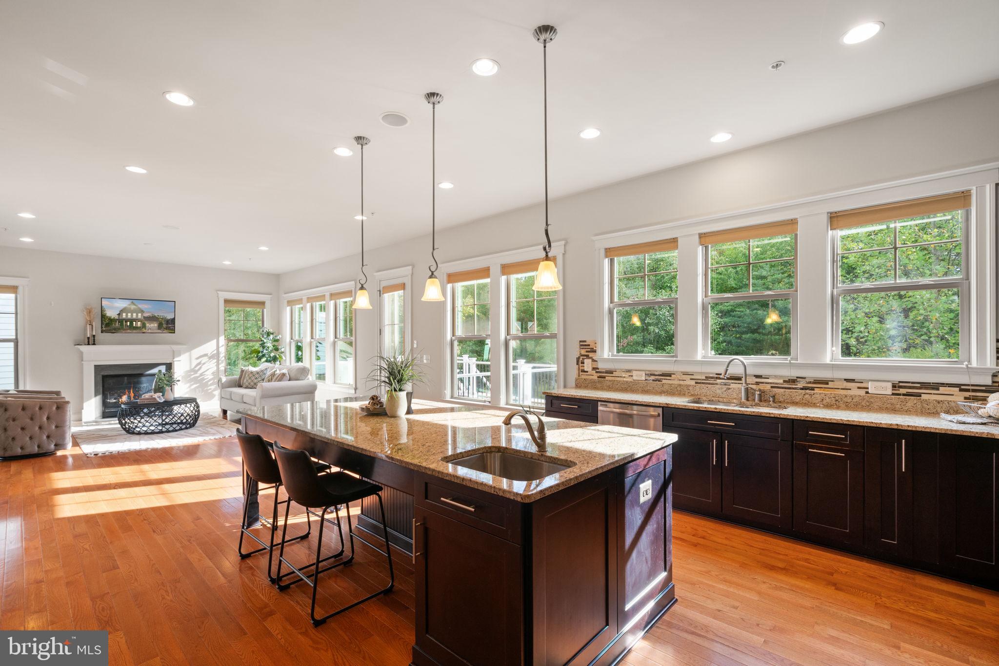 POTOMAC SHORES - Residential