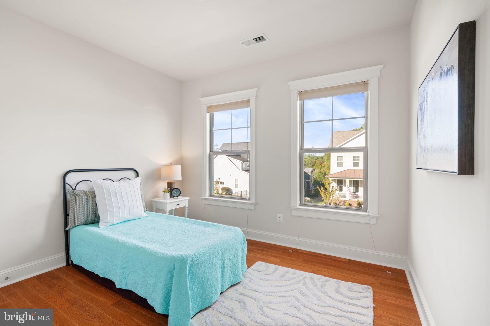 POTOMAC SHORES - Residential