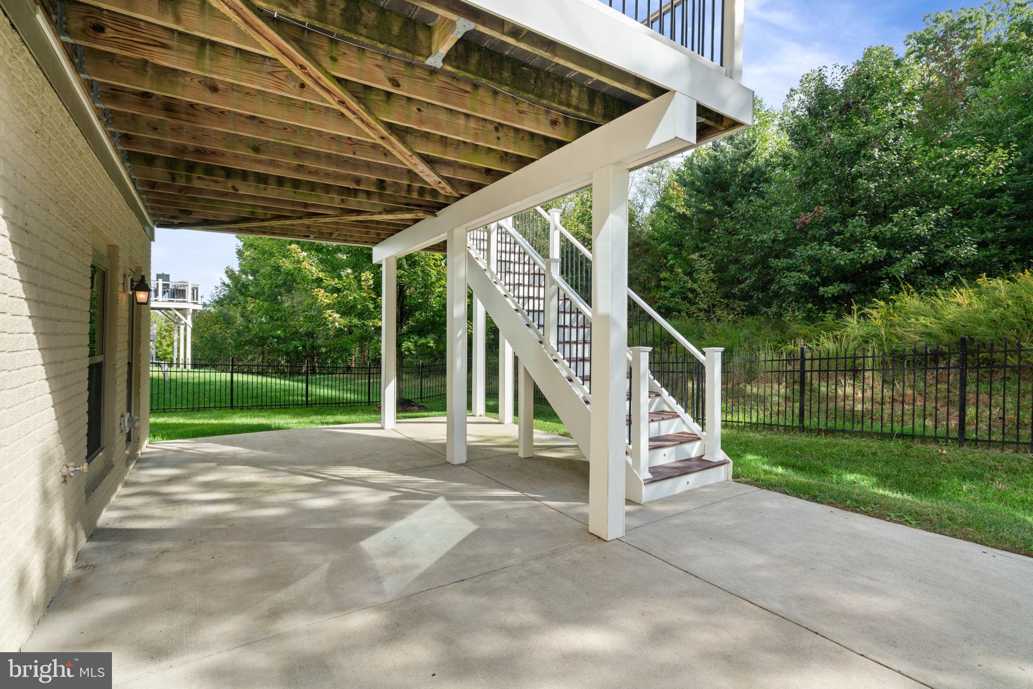 POTOMAC SHORES - Residential