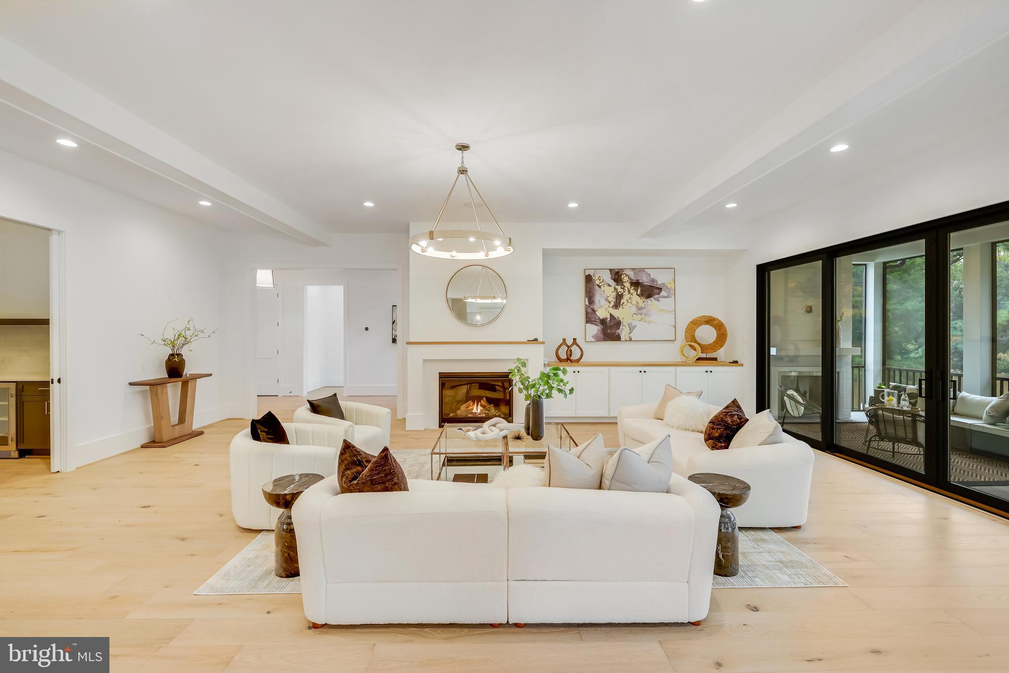 1701 BRIAR RIDGE ROAD