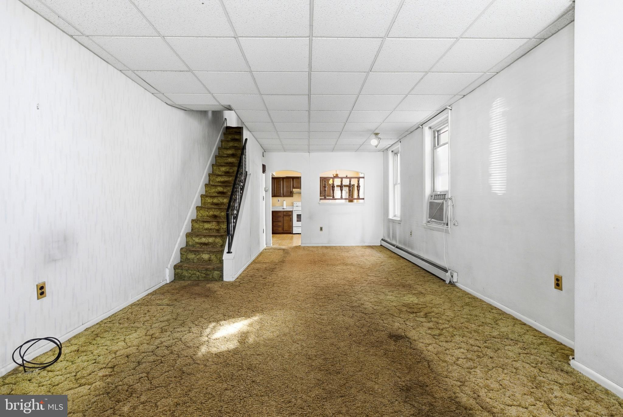 BRIDESBURG - Residential