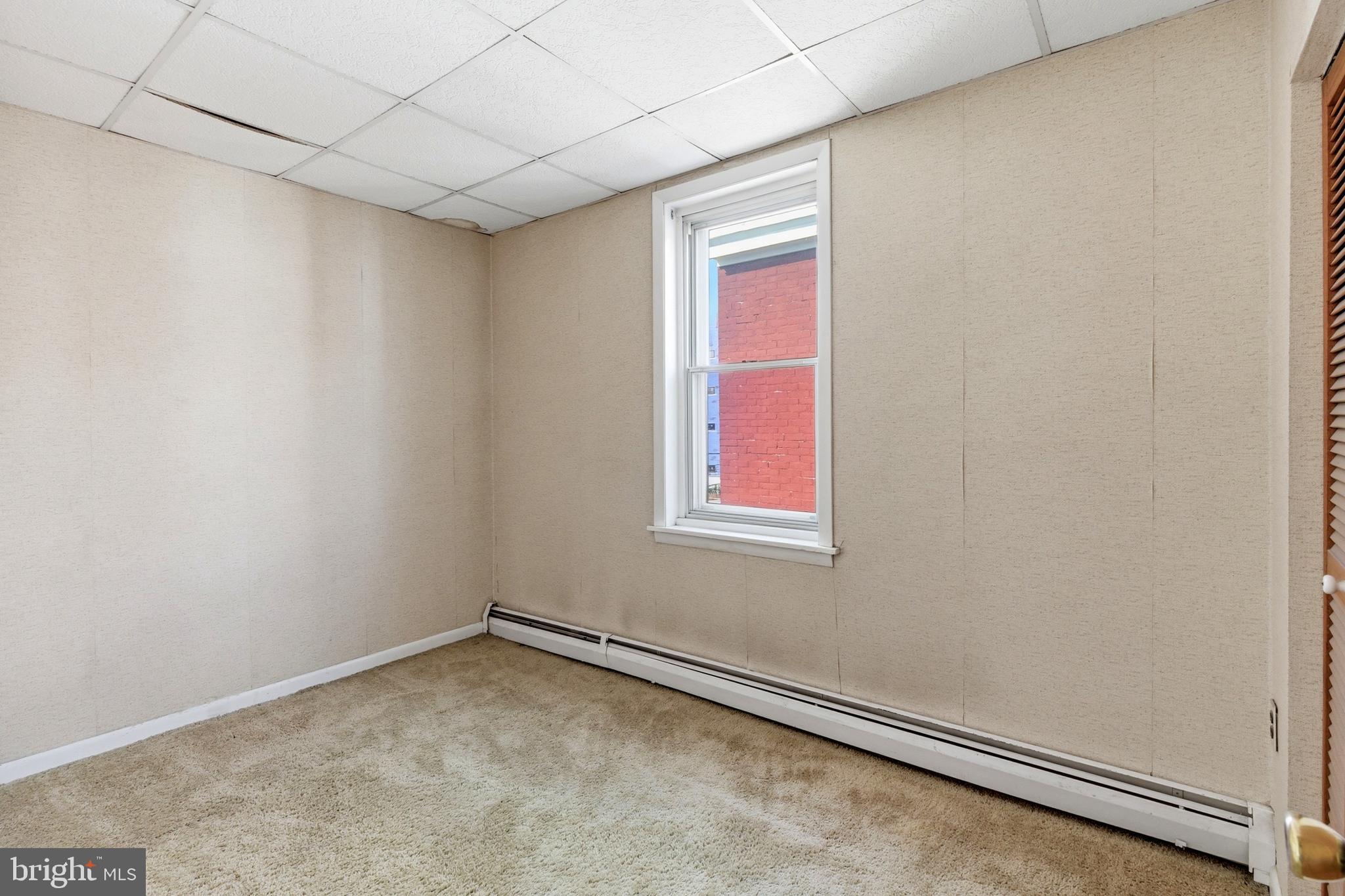 BRIDESBURG - Residential